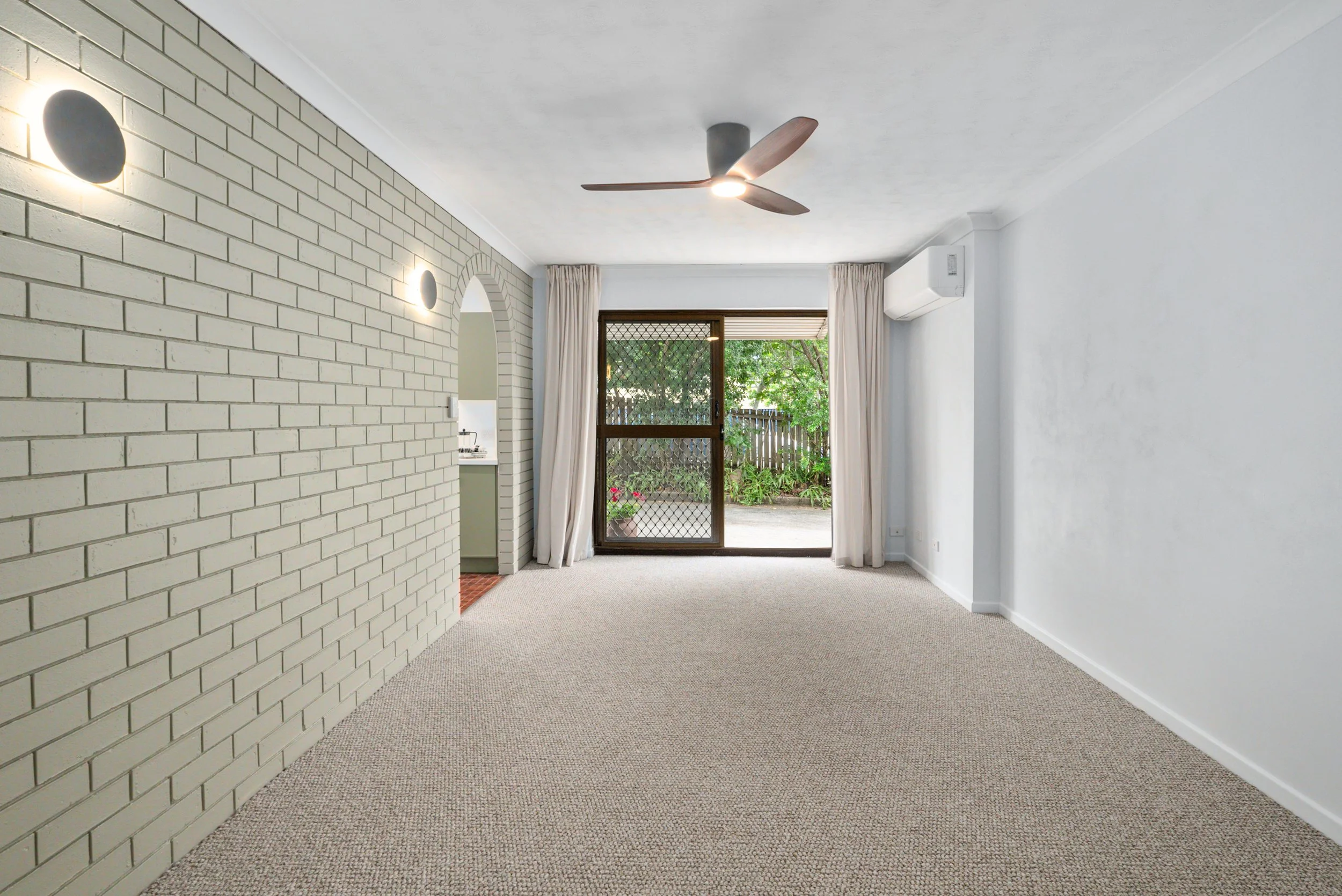 2-29 Truro St RENO-10.jpg