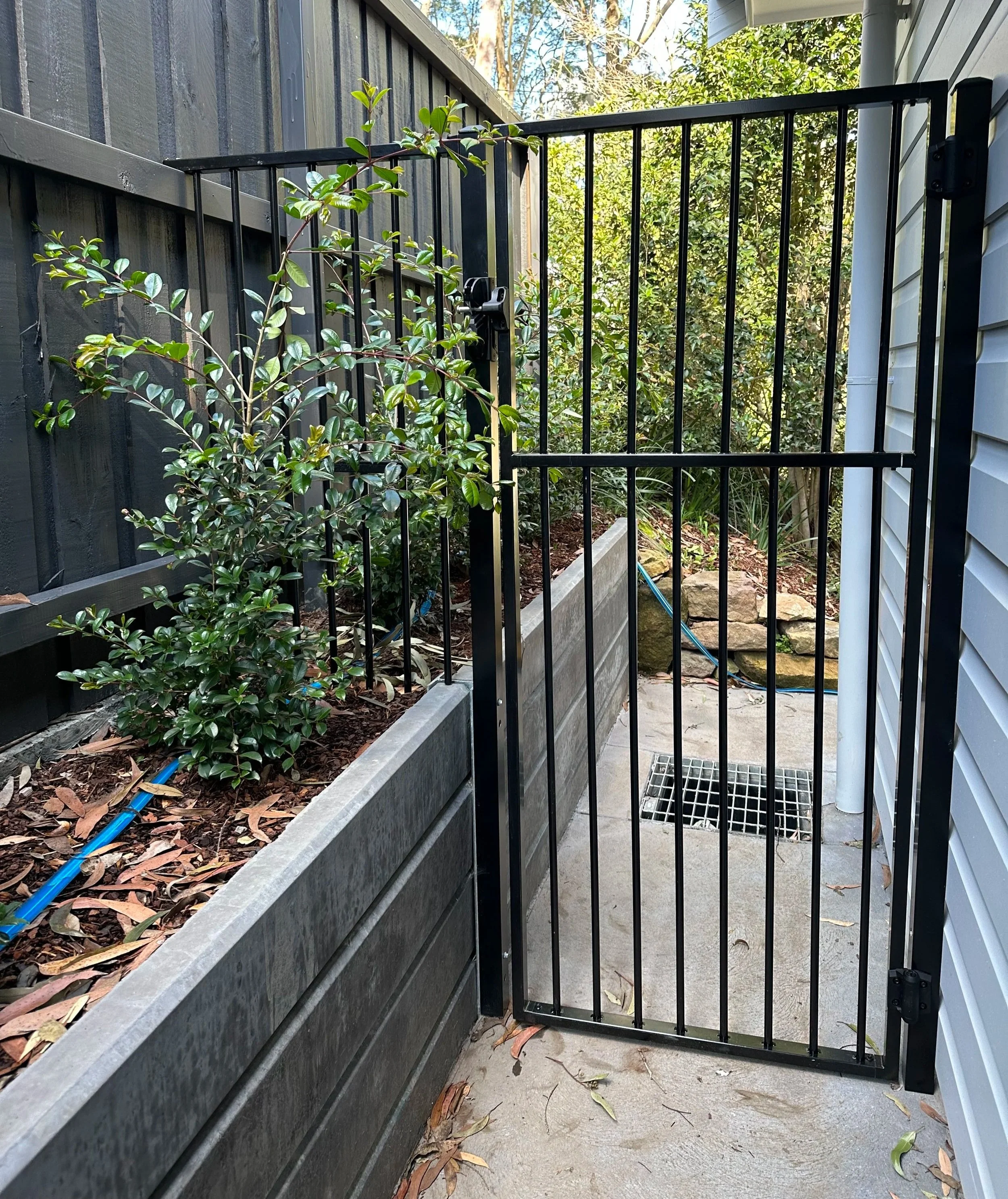 Aluminium Fencing.jpg
