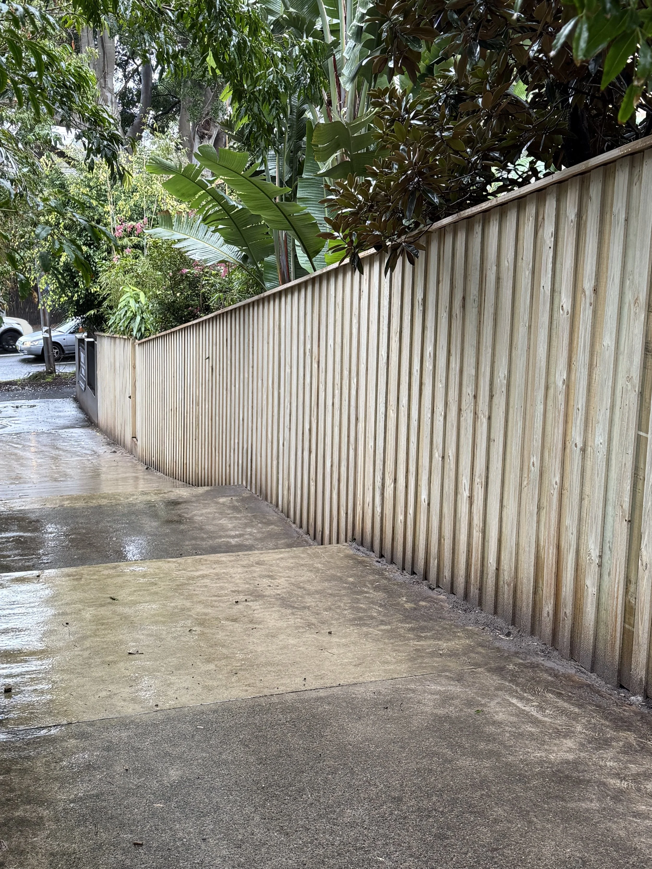 2.1m Lap and Cap Fence.jpeg