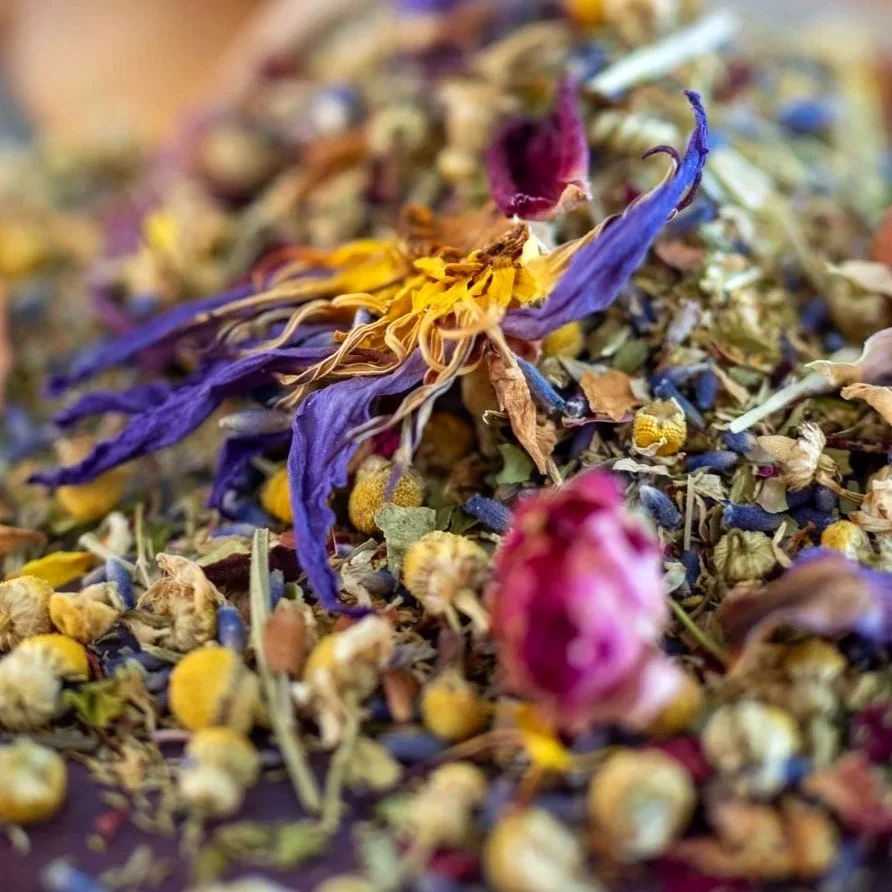 Luna Lullaby Organic Herbal Tea Blend