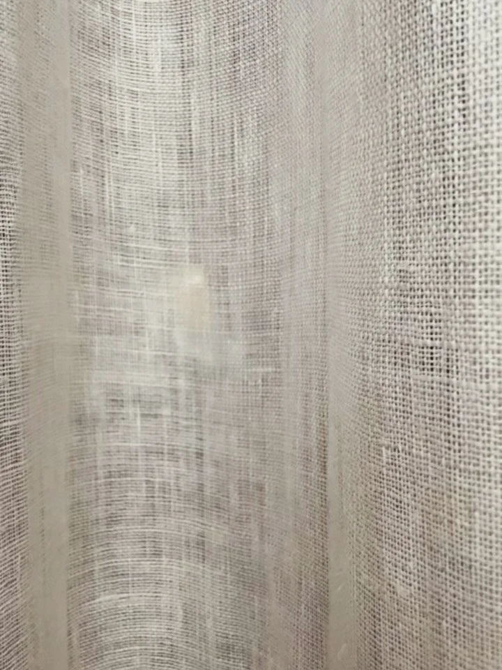 11/11 och i dag aktiverar jag kraften av tacksamhet och nyanserar p&aring; s&aring; s&auml;tt verklighetsupplevelsen jag &auml;r i.

Idag v&auml;ljer jag att m&ouml;blera om min inre milj&ouml;. Med en hand p&aring; hj&auml;rtat, l&aring;nga utandnin