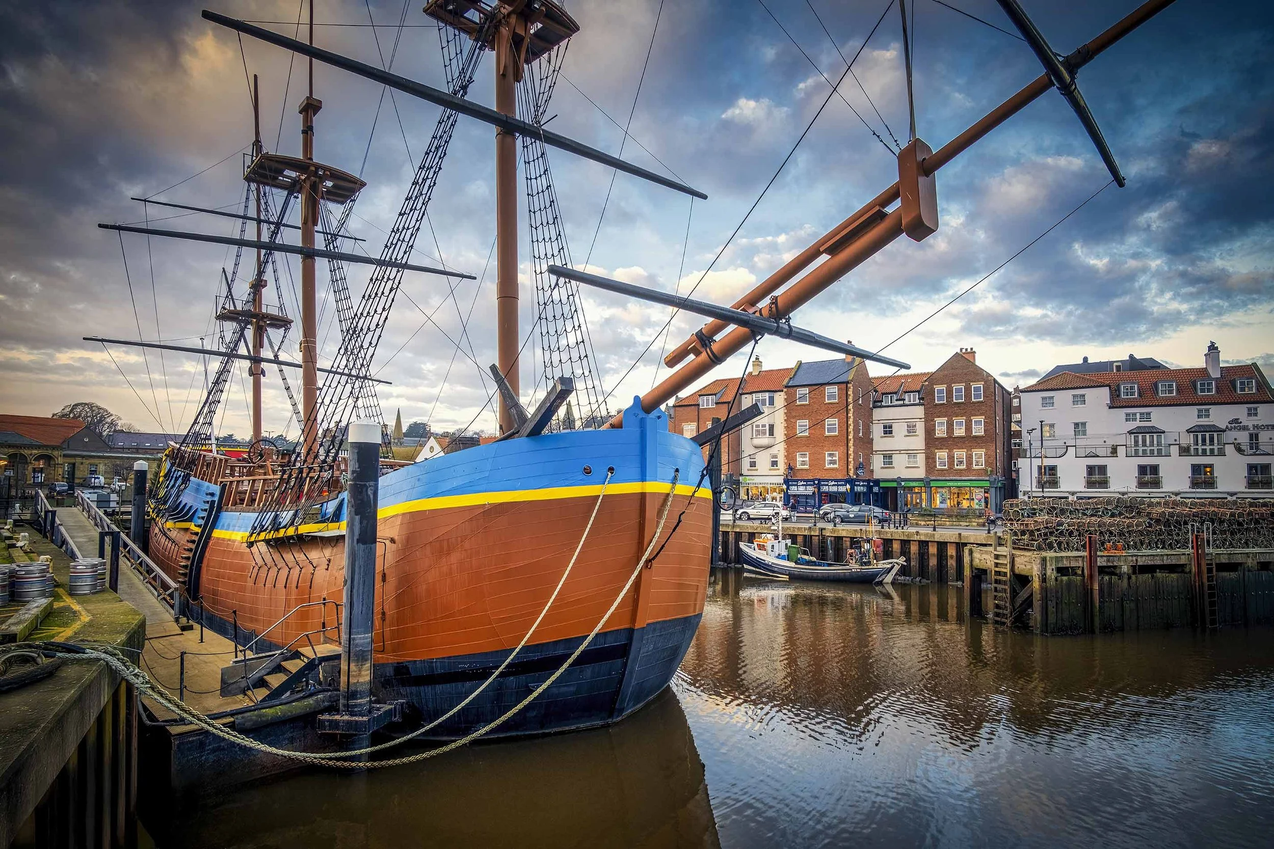 Bark Endeavour Whitby