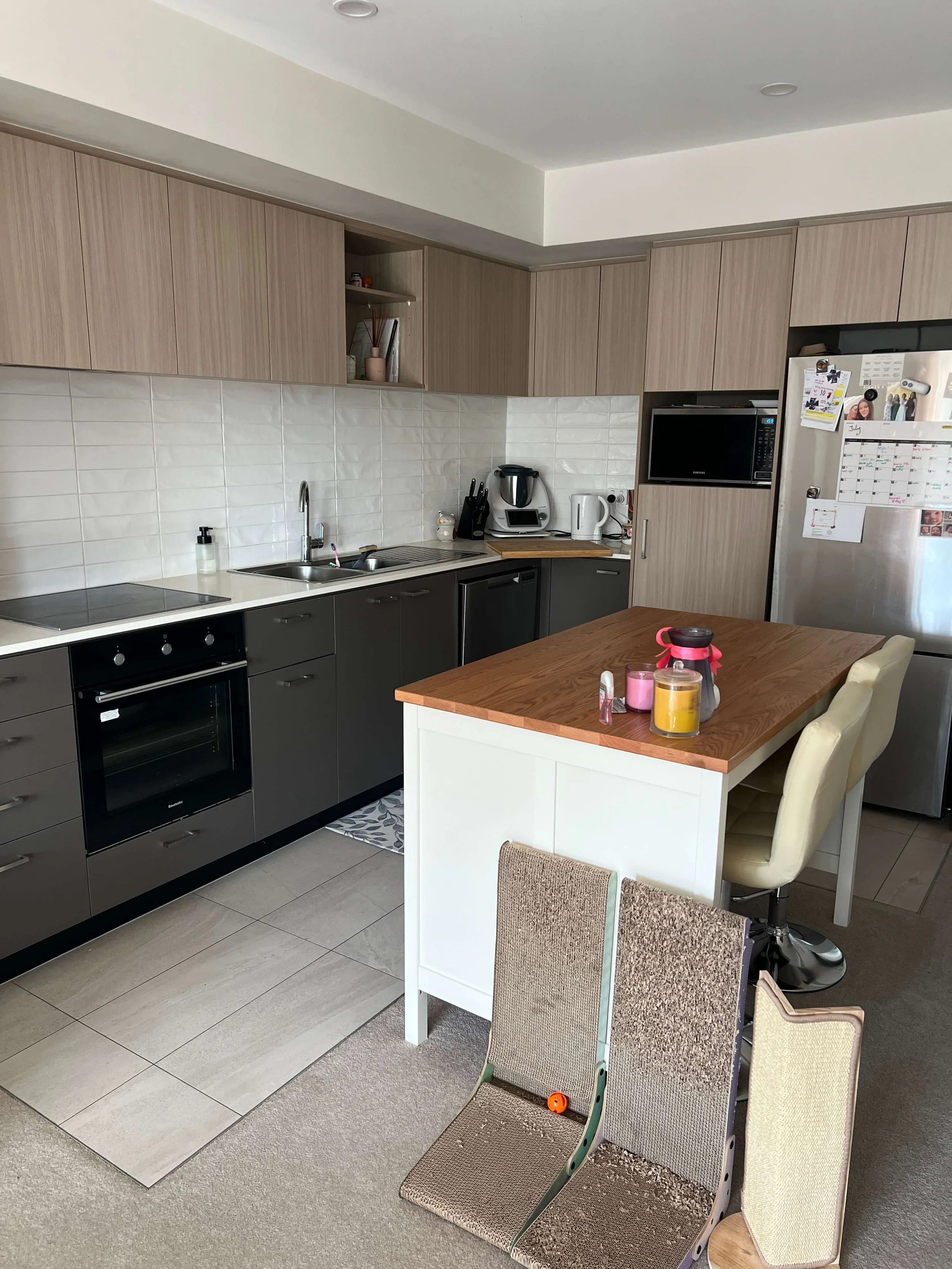     palmyra-apartment-styling-kitchen-before.JPG
