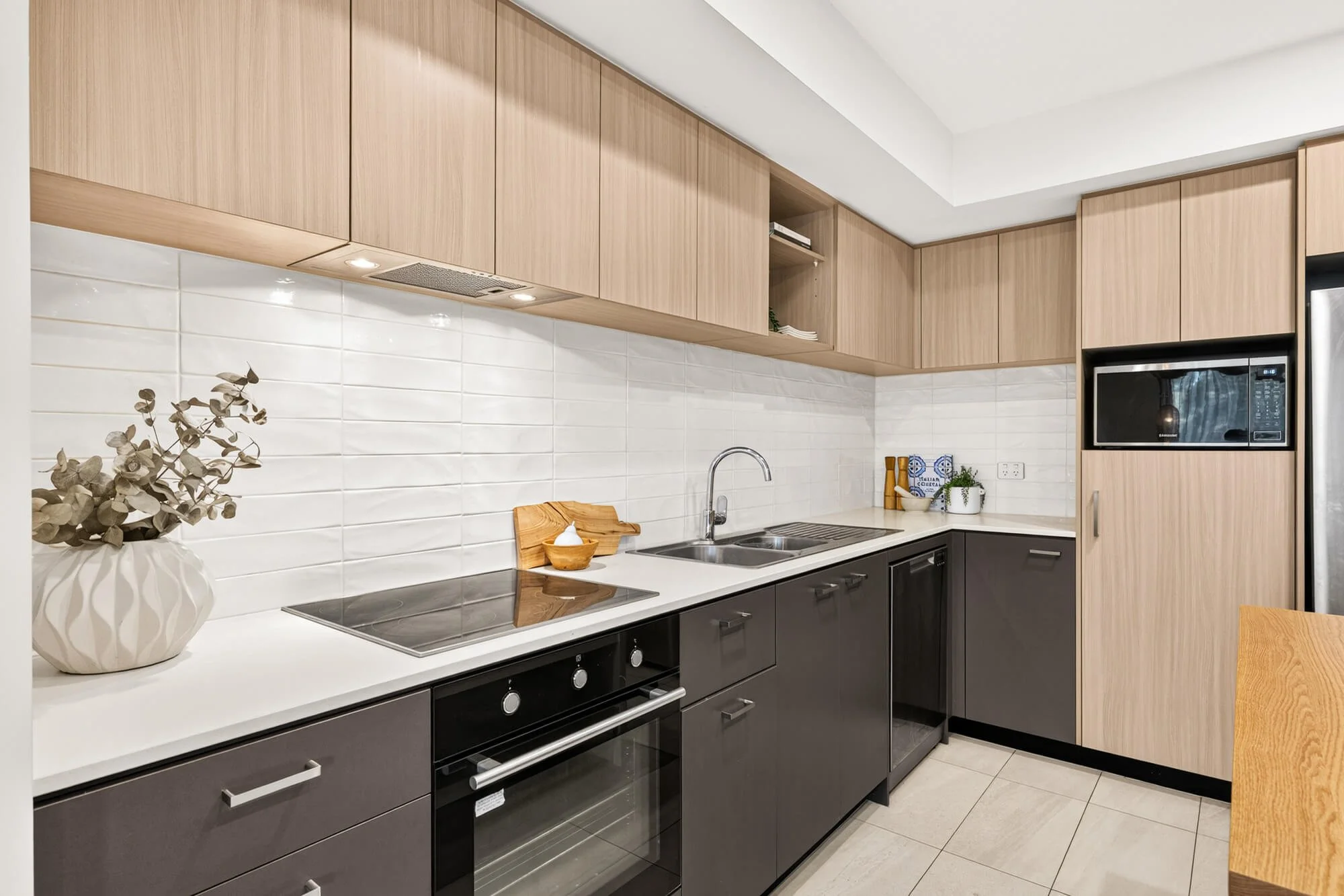    palmyra-apartment-styling-kitchen2.jpg