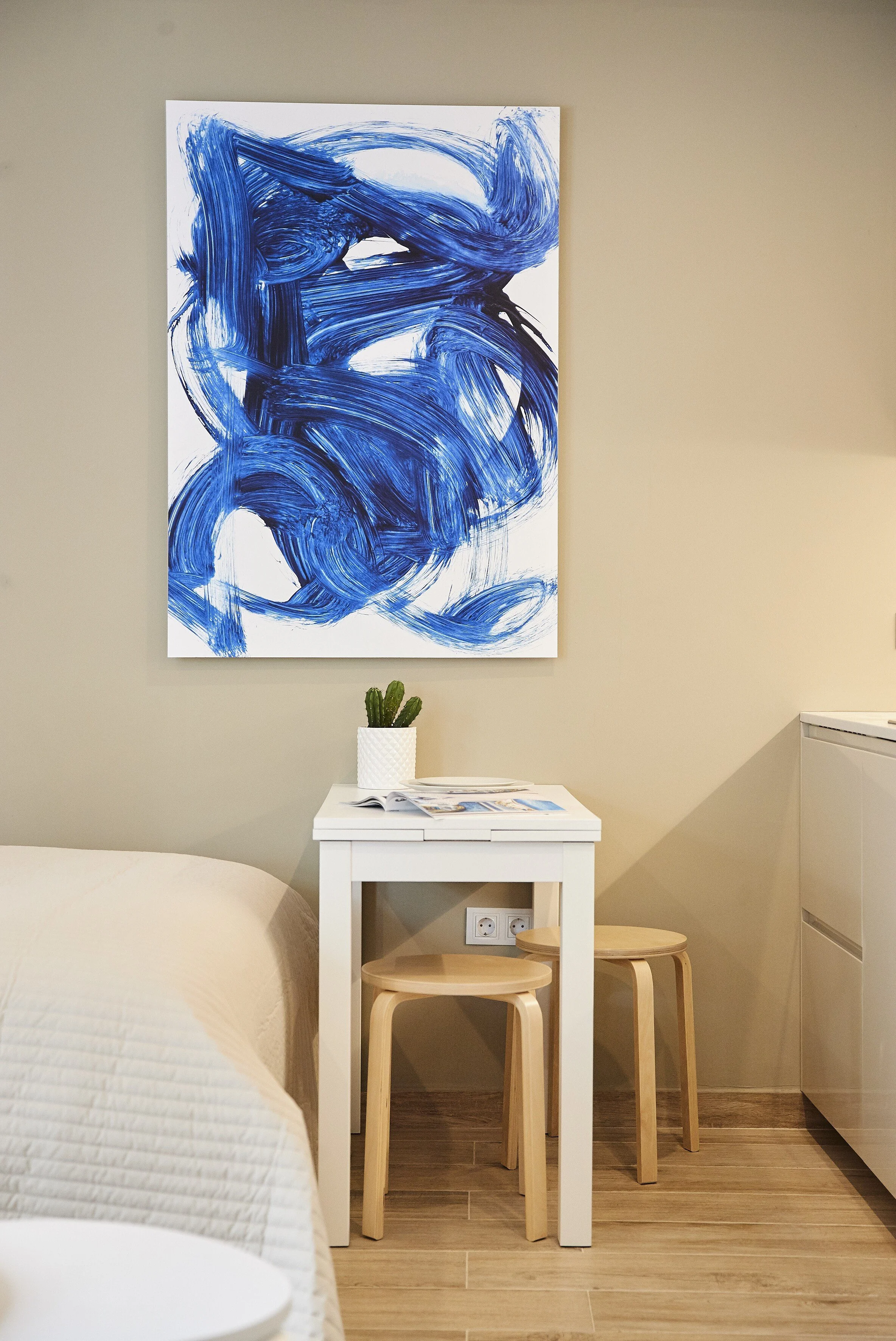Little-Stylings-|-22m2-Studio-Dan-Hobday-Art.JPG