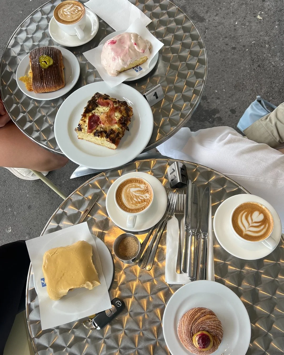 Long weekending in the city 📍AKL
Plenty of delicious food, walks, shopping, relaxing and catching up with friends - cup is full ❤️
Some of the delicious eats worth visiting;
- @mother.akl 🥐☕️
- @bonita_ellerslie 🍴
- @bodega_akl 🥪
- @fishsmith_