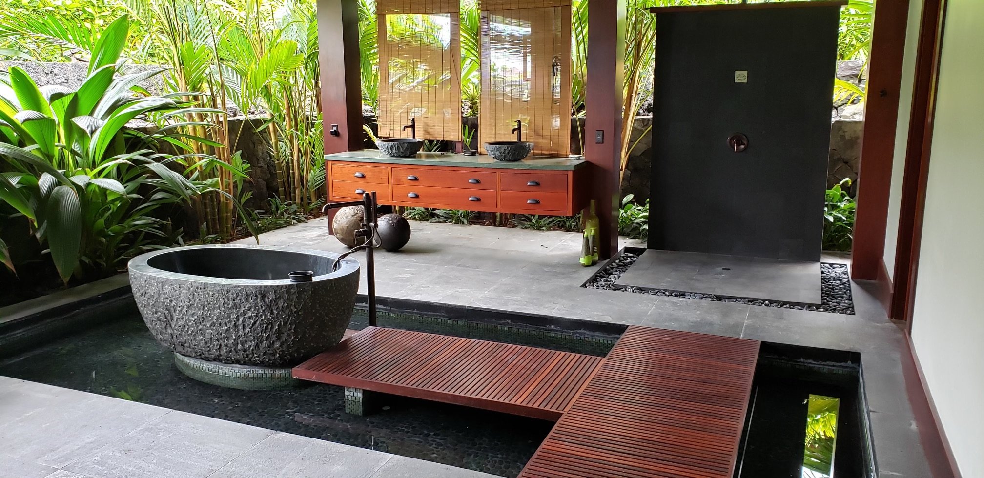 Bath, private residence