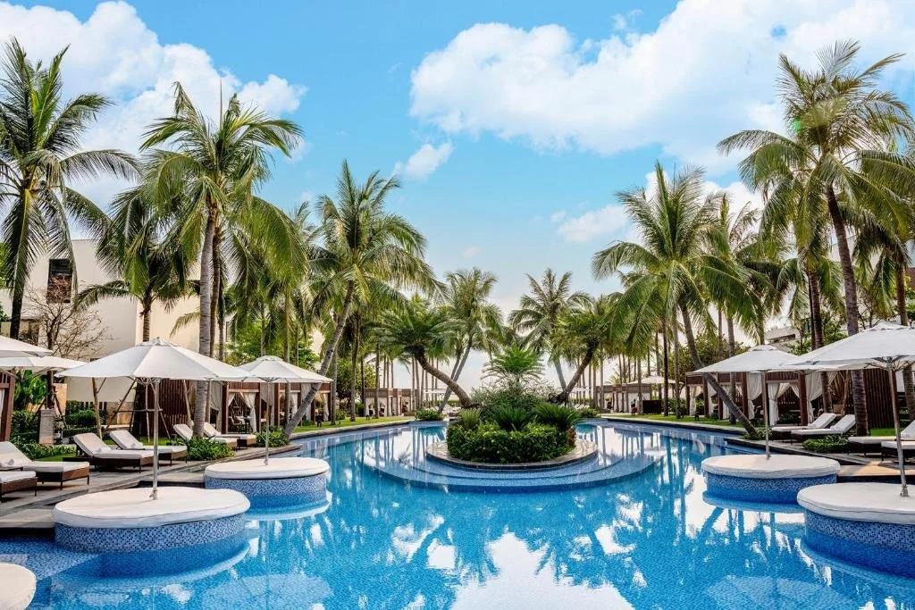 Shilla Monogram Danang - Vietnam