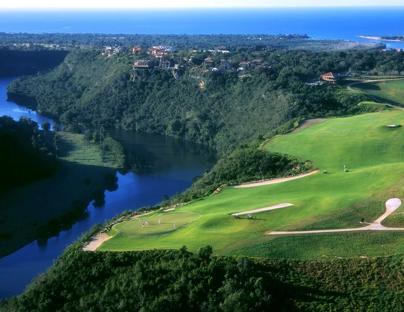 Dye Fore, Casa de Campo. Dominican Republic