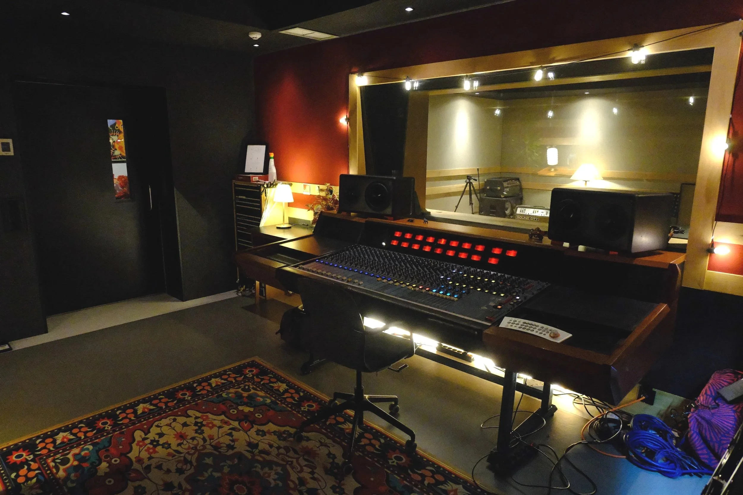 StudioB+%285+of+8%29.jpg