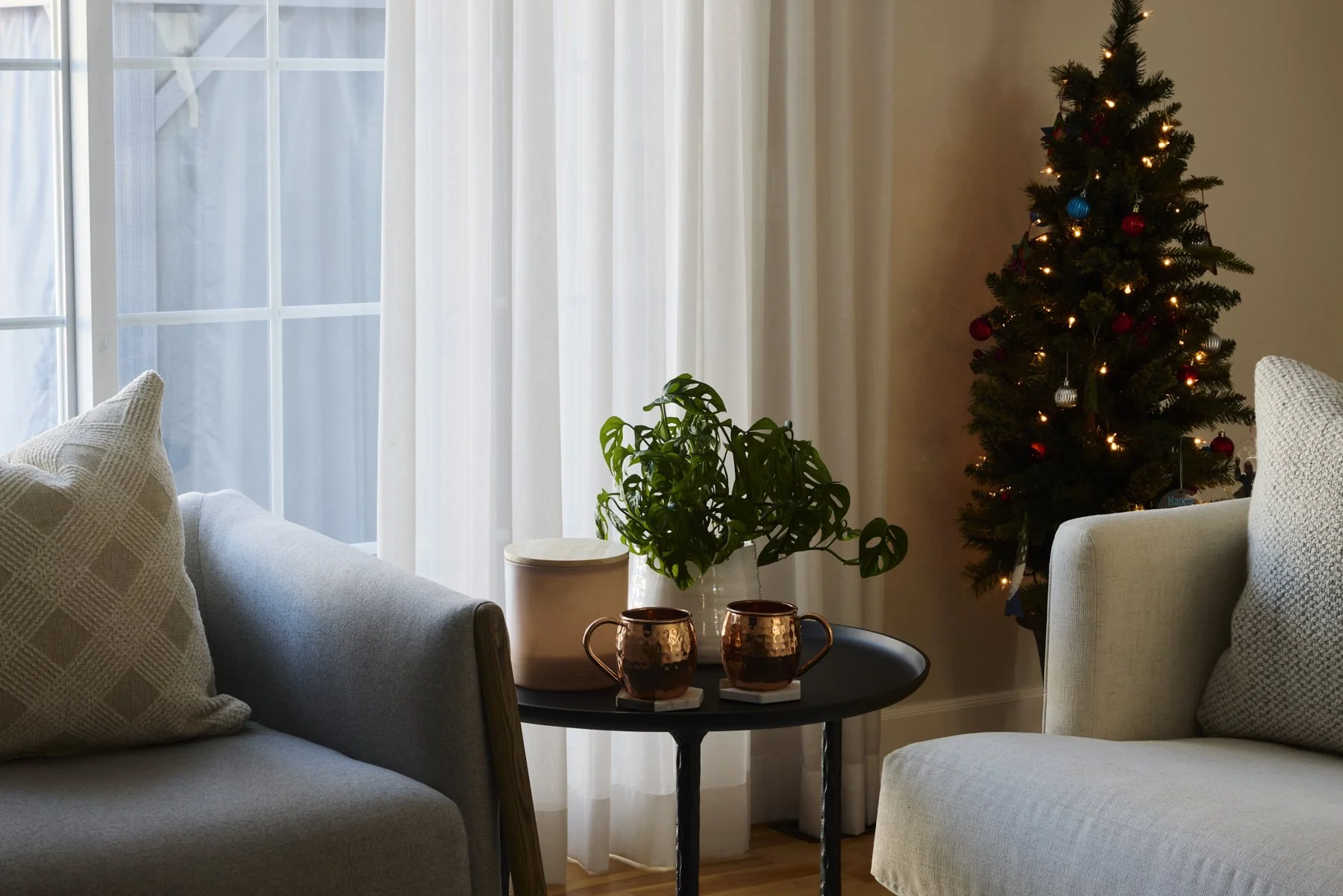 2025 Holiday Hosting Favourites