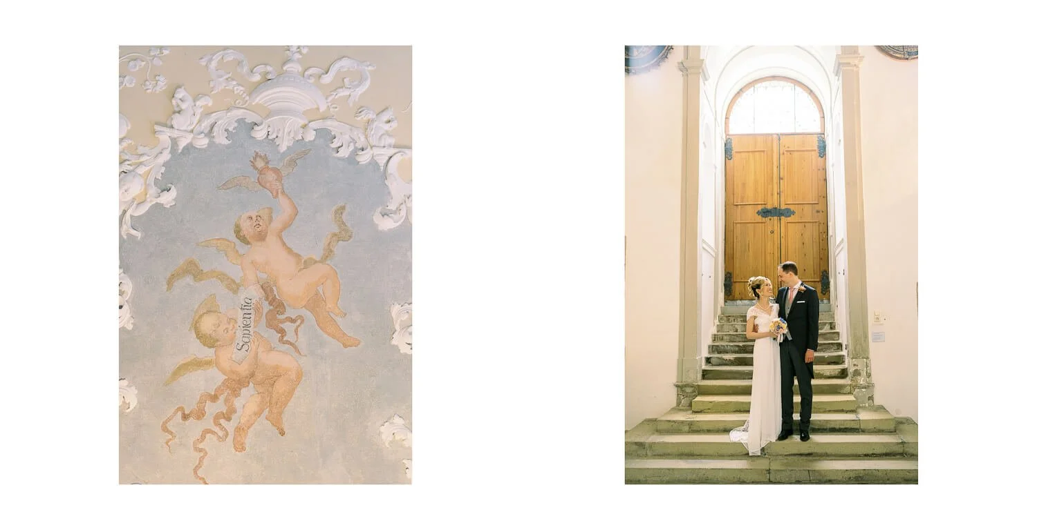 Deckenfresko und Brautpaar bei Paarfotos im Treppenhaus des Klosters St. Mang in Füssen