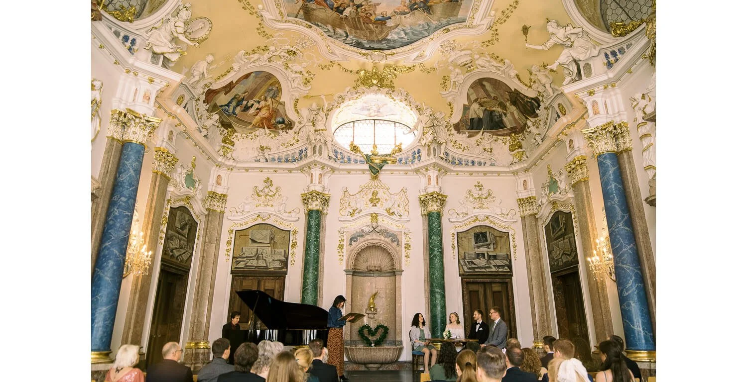 Standesamtliche Trauung im Kaisersaal des Barockklosters St. Mang in Füssen