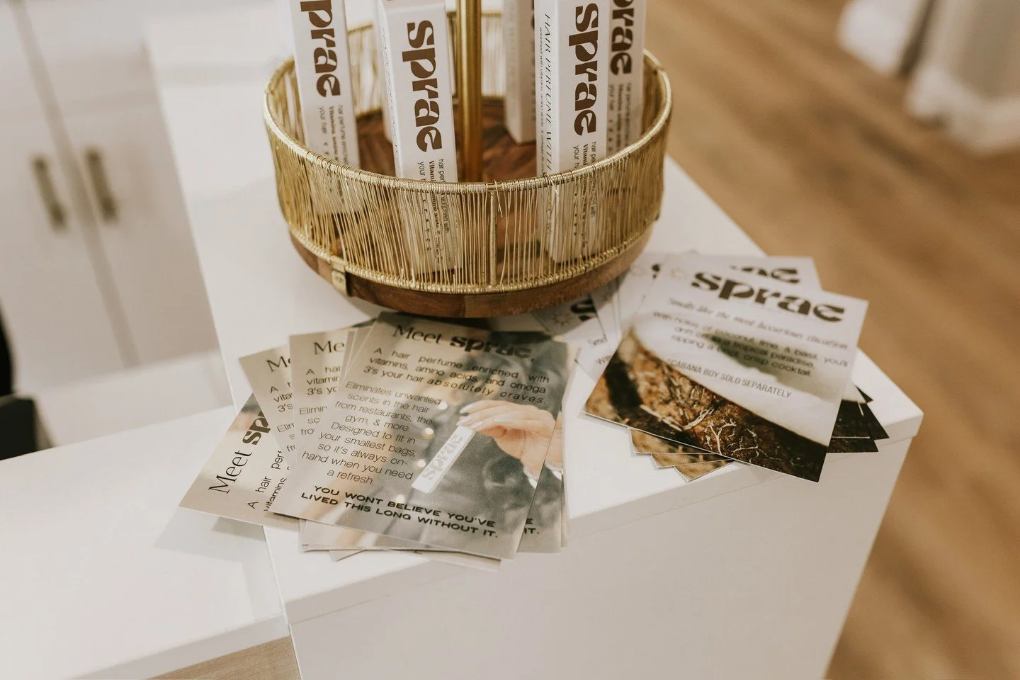 Hair perfume with purpose 💫 @hairsprae is enriched with vitamins, amino acids &amp; omega-3s your hair c r a v e s &mdash; especially during the colder months ❄️ Clean, nourishing, and beautifully scented ✨

Available in the salon! Ready to gift (pl