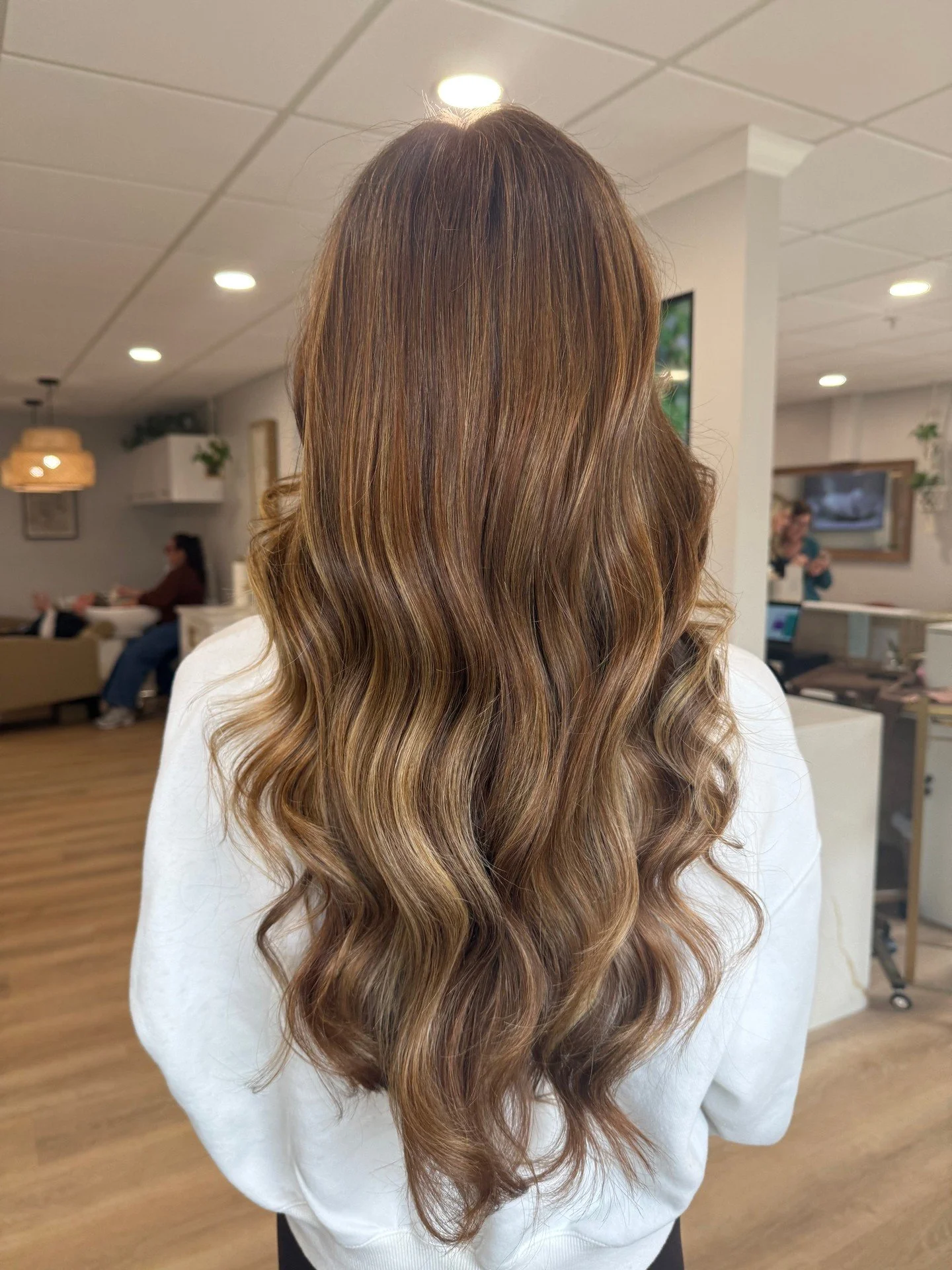 Warm, radiant, and just the right amount of bold ✨ By @hair.by.emily.swinamer ❤️&zwj;🔥