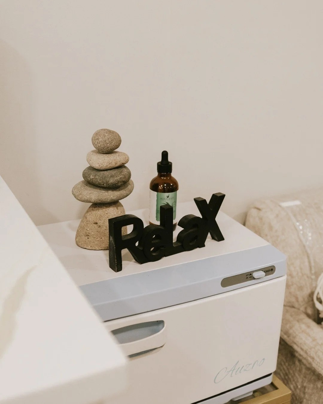 A little reminder the moment you walk in 🤍

Relax. Unwind. Stay awhile.

This is your time ✨