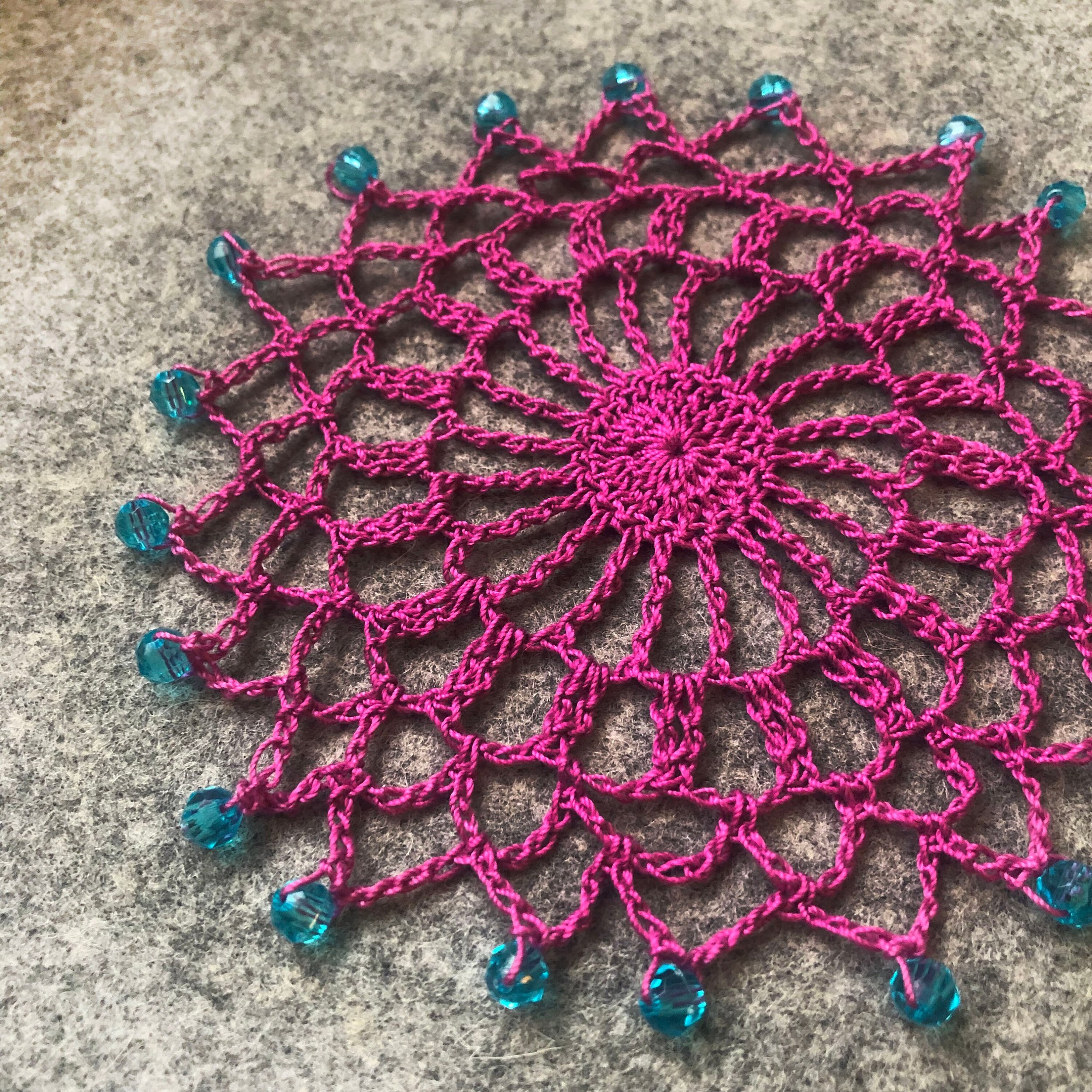 https://i.etsystatic.com/5509553/r/il/fe6e75/3275658210/il_fullxfull.3275658210_qv2i.jpg