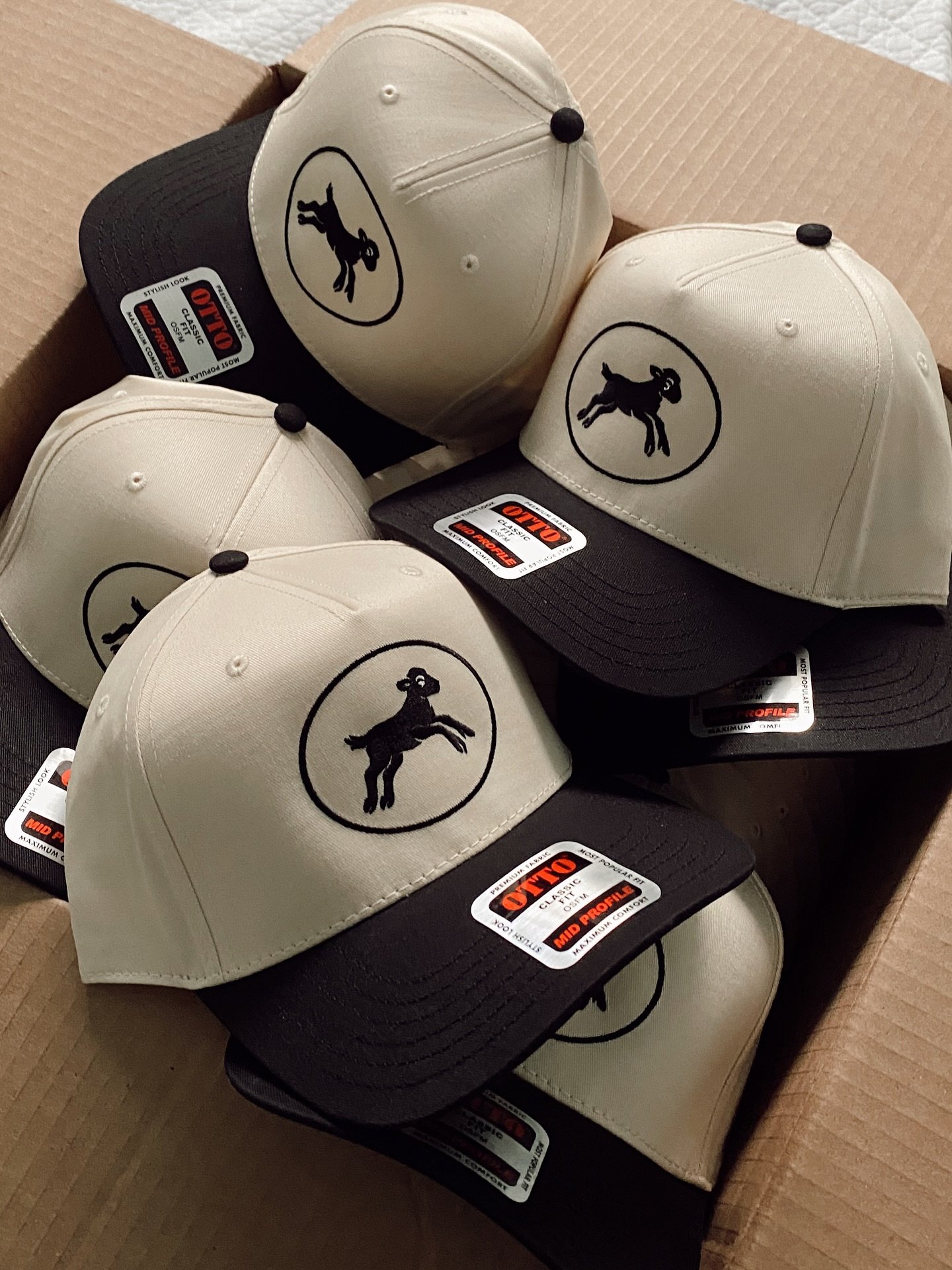 the perfect gift for under the Christmas tree 🎄 we still have our lamb trucker hats &amp; totes in stock! shop via the link in bio 🎁🤎