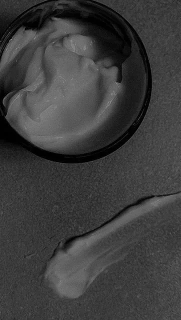 Luxury skincare product texture used at Twin B Beauty Co, featuring professional-grade facial creams and treatments designed for hydration, inflammation reduction, and skin barrier support, including Epicutis skincare for sensitive, acne-prone skin.