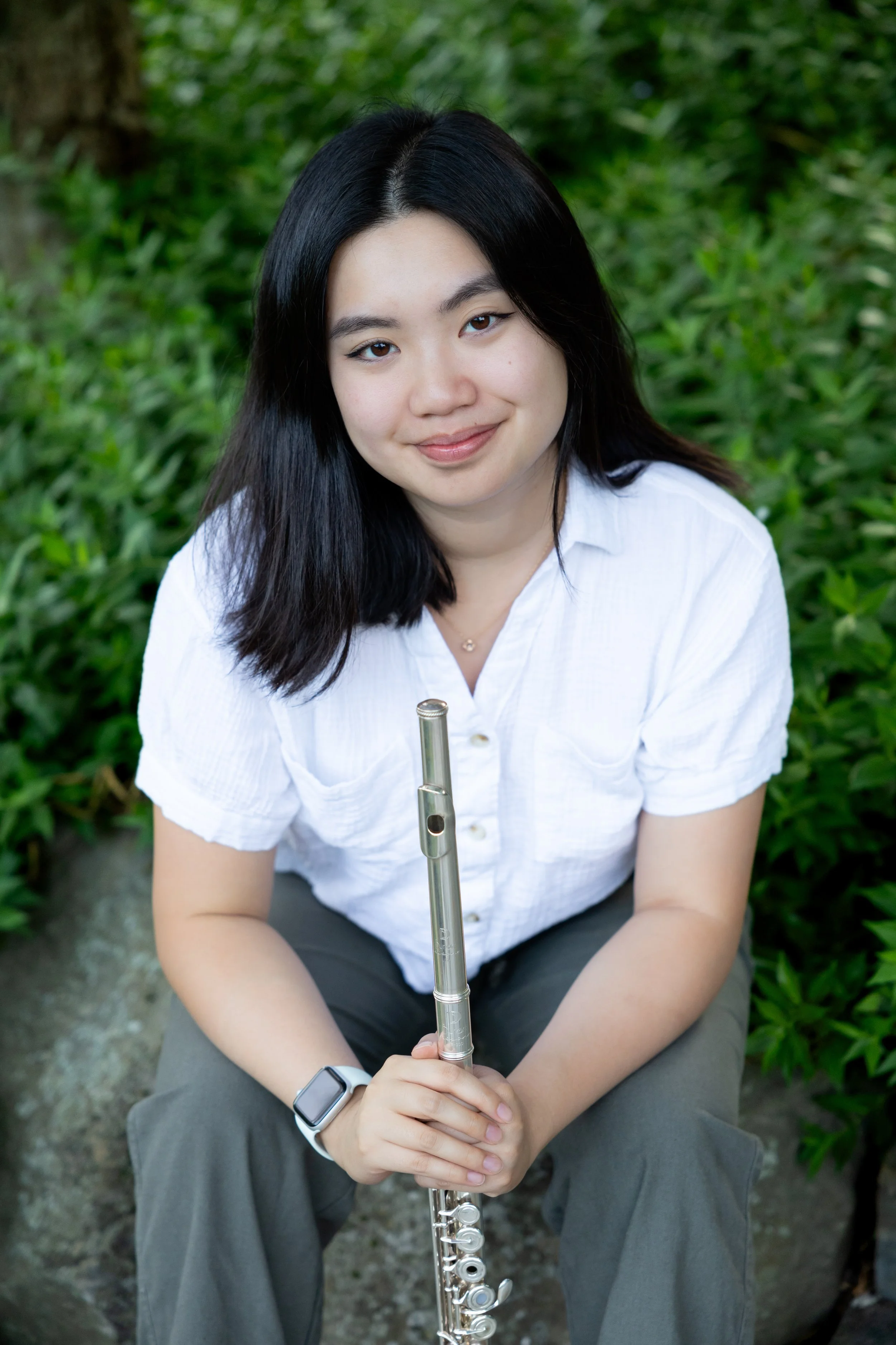 Nicole Hom, Flute