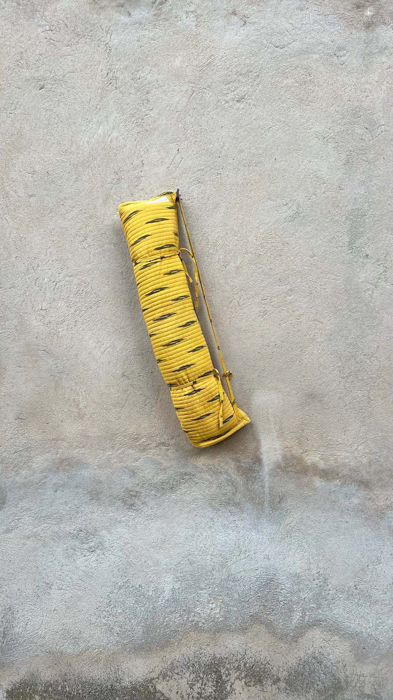 075_HARTWICK_UPAYA_HANDWOVEN_IKAT_COTTON_TURMERIC_NATURALDYE_AYURVEDIC_YOGA_MAT.jpeg