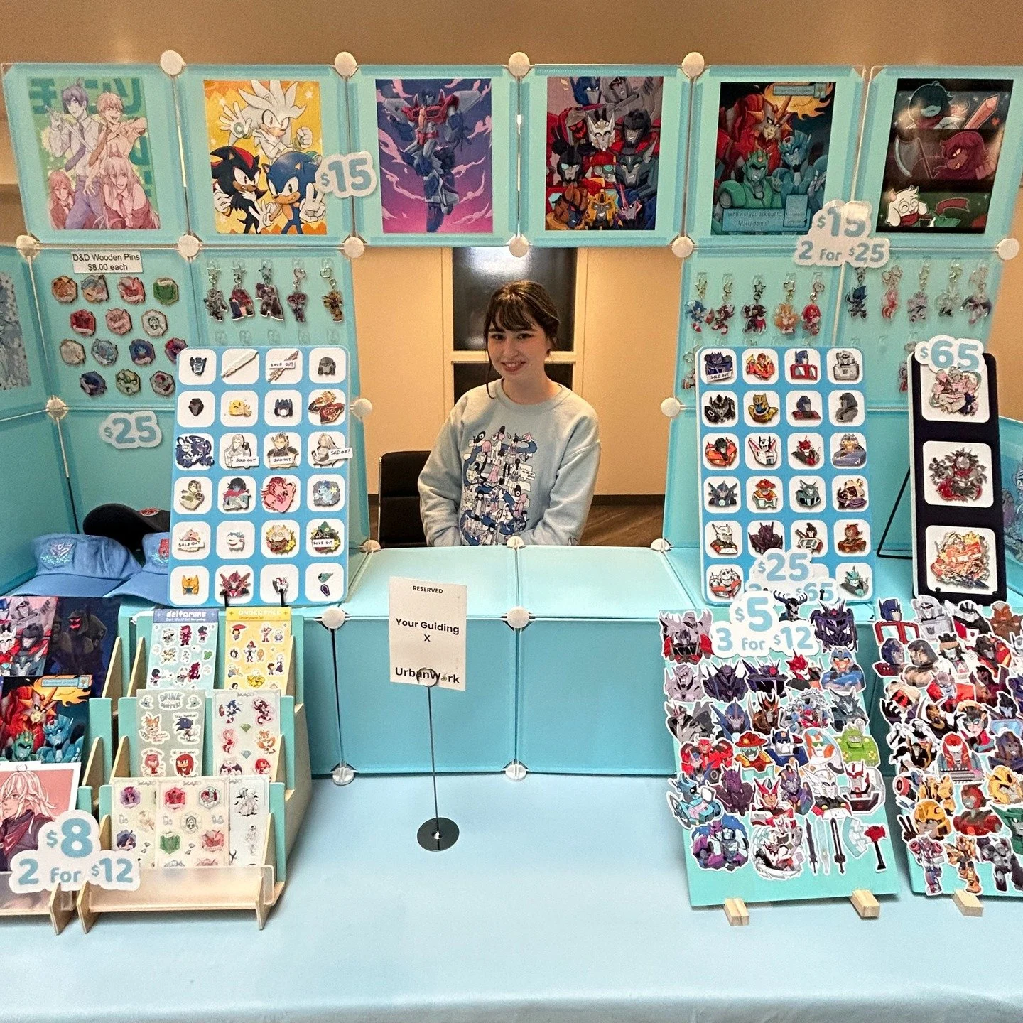 Art takes many forms and at @paintedlove.love , it's not just about showcasing work. It's about building a platform where creatives uplift each other and grow together. 

We're thrilled to have Your Guiding X @yourguidingx as part of the UrbanWork Ma