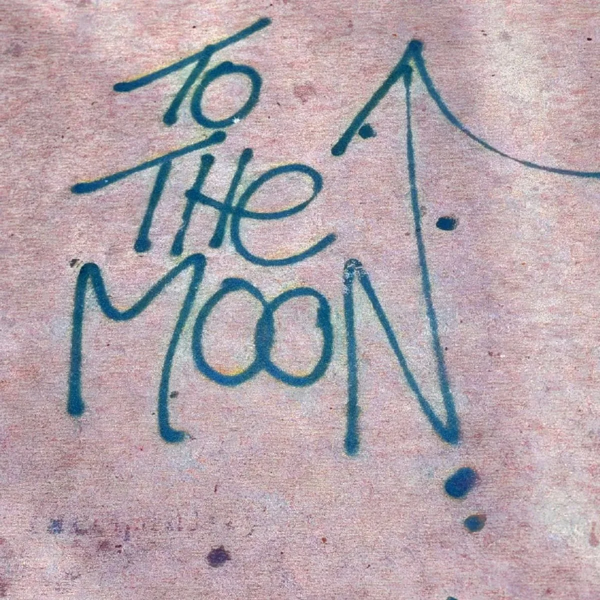 ToTheMoon_phone2_1200x2150.jpg