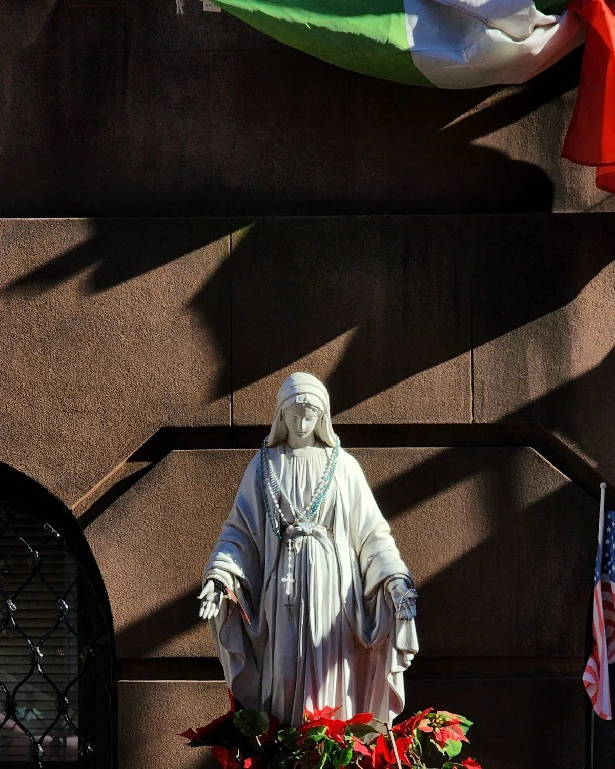 statue_Mary_ItalianAmerican_1200x1500.jpg