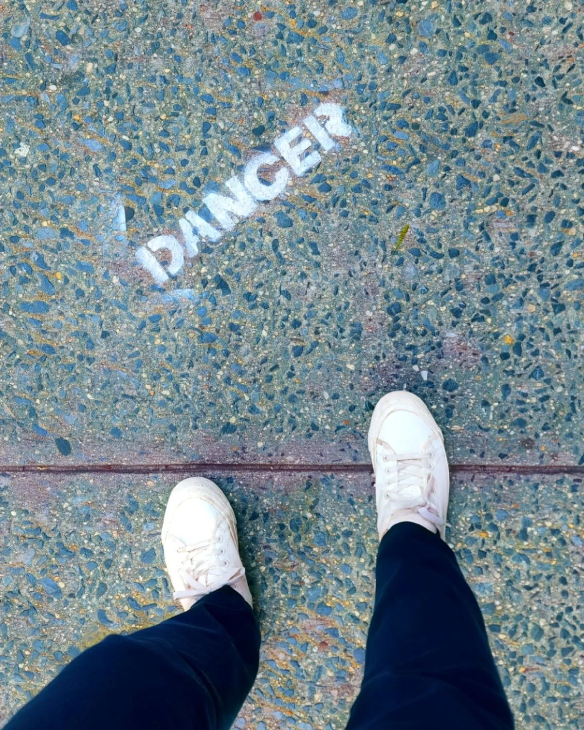 J_graffiti_dancer_1200x1499.jpg