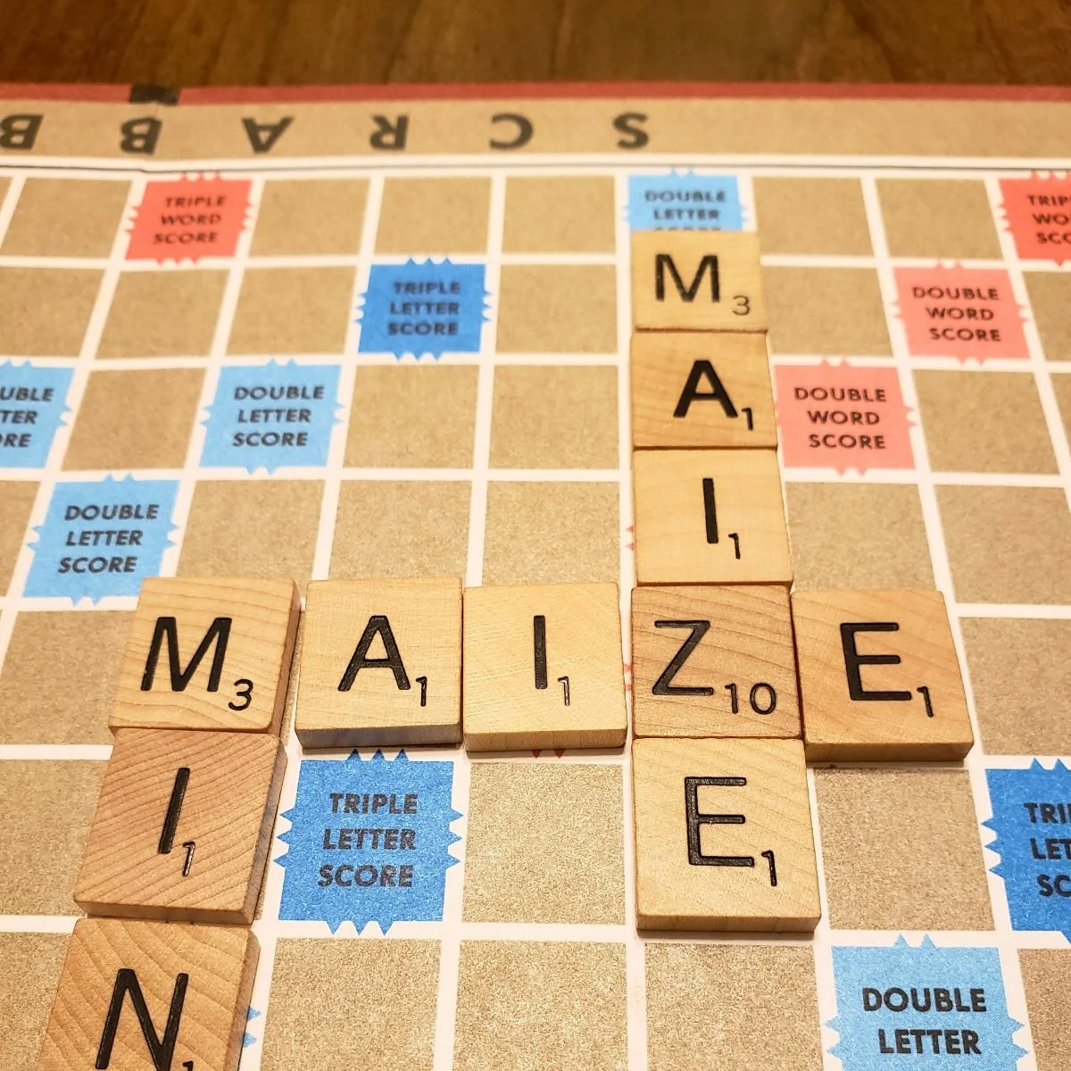 Scrabble_Maize_1200x1200.jpg