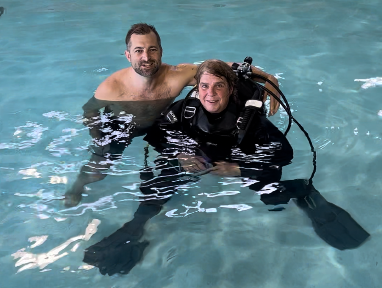 Dry suit training in confined water