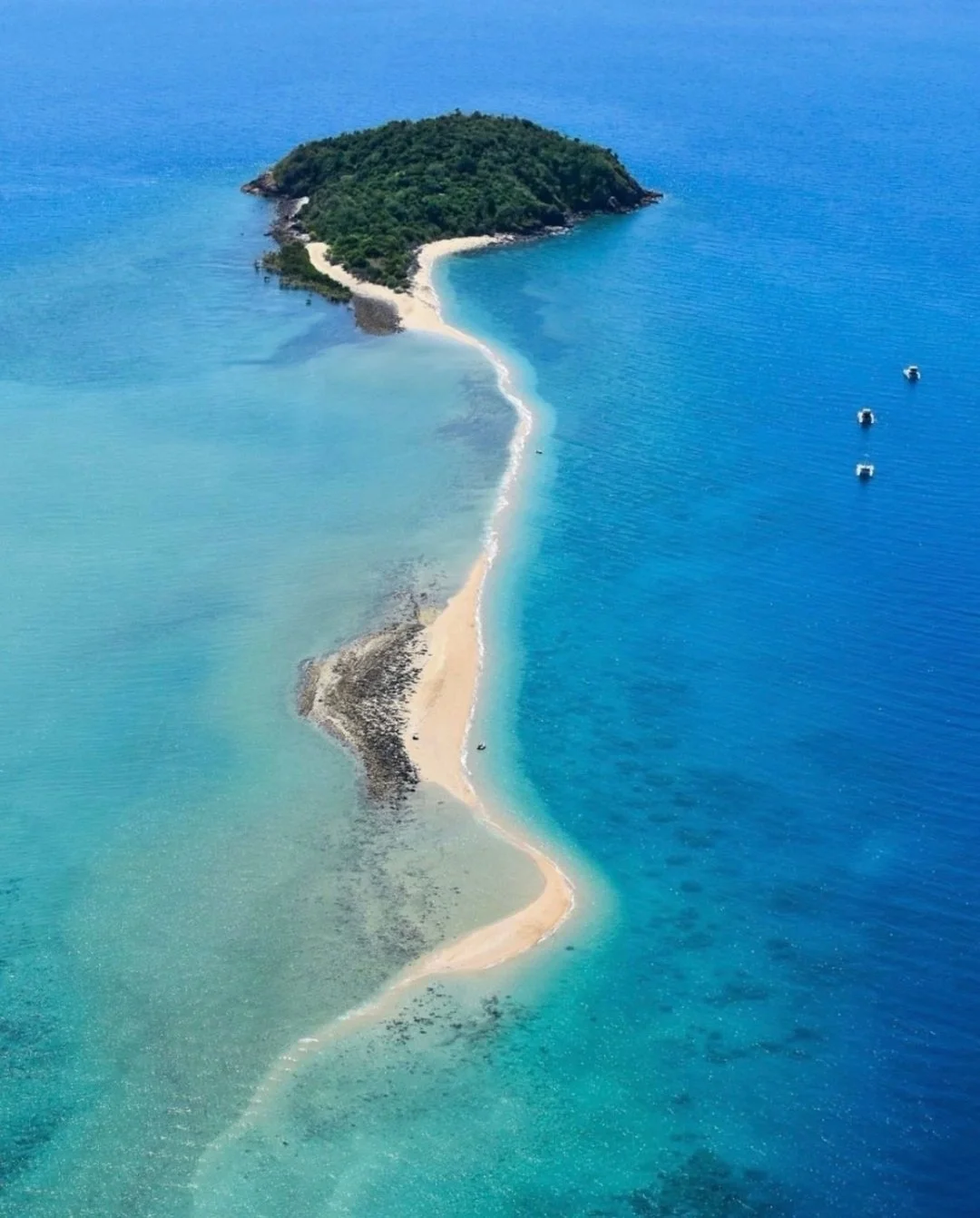 The Real Price Of Missing Out

Most buyers are focused on not paying too much.
Very few stop to calculate the cost of missing out in a rising market. 

Right now, every on-market sale is reshaping the benchmark - influencing not only market value, bu