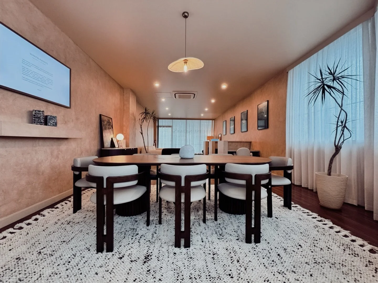 This space is where opportunities are uncovered, strategies are built, and the right properties are secured for our clients. 🥂 

Every successful purchase begins with an initial conversation. 

We&rsquo;d love to welcome you ☺️ Let&rsquo;s talk! 👏 