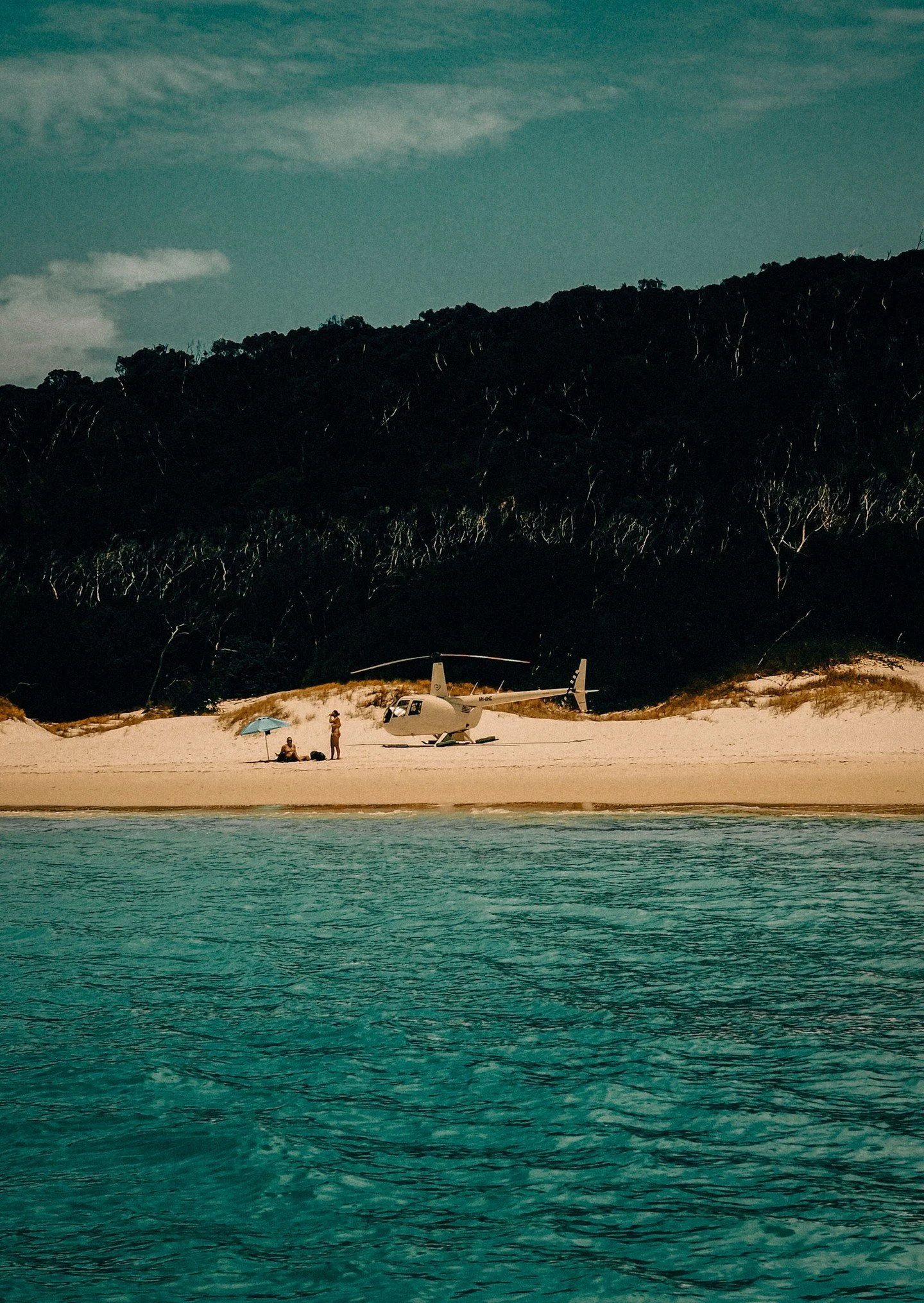 There&rsquo;s a reason people never quite forget the Whitsundays after spending time here.
It&rsquo;s not just the water, the islands, or the beauty - it&rsquo;s the freedom of how life feels.

Where else can a morning inspection turn into an afterno