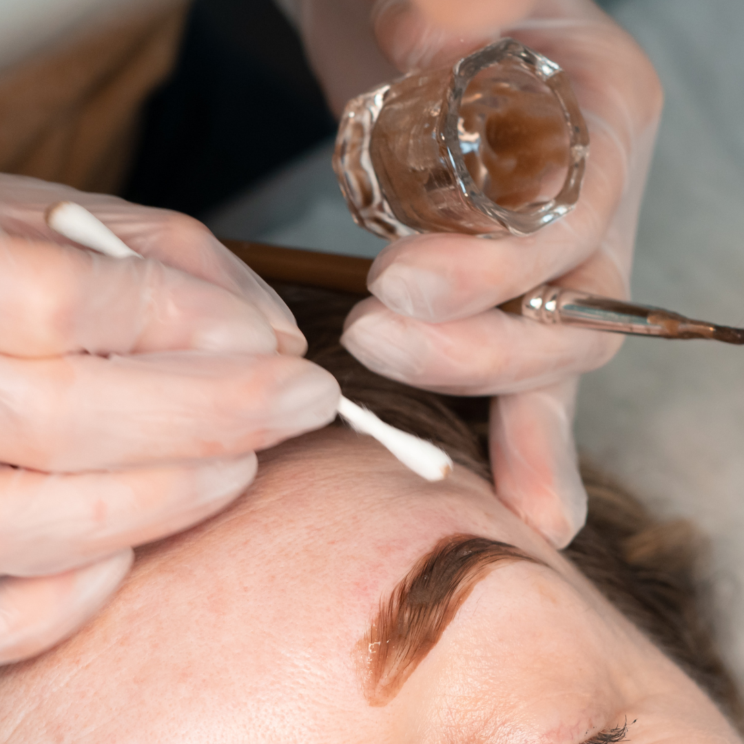 Eyebrow Waxing & Tinting: The Elite Combo for Perfect Brows