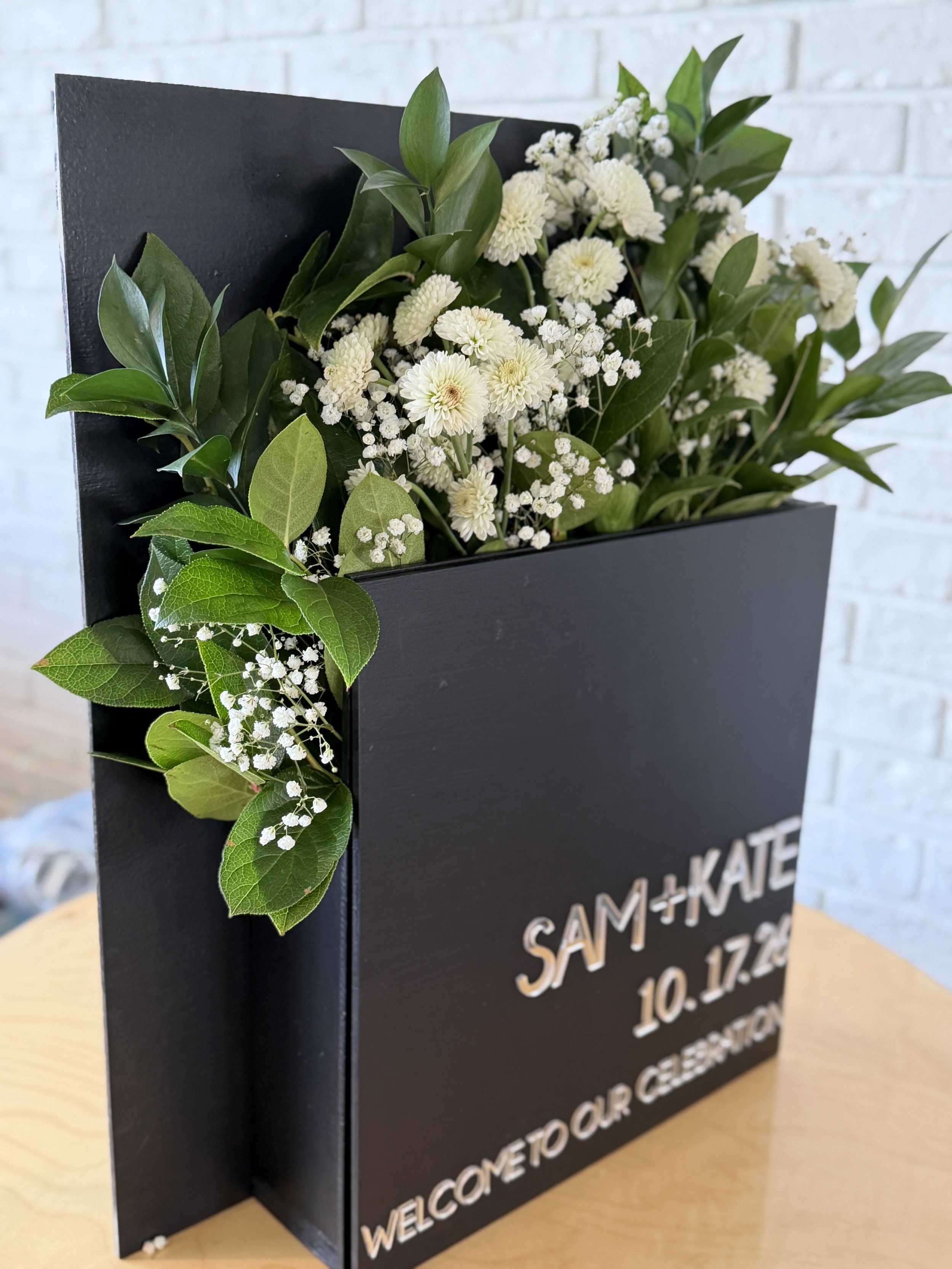 black flower bow 4.jpg