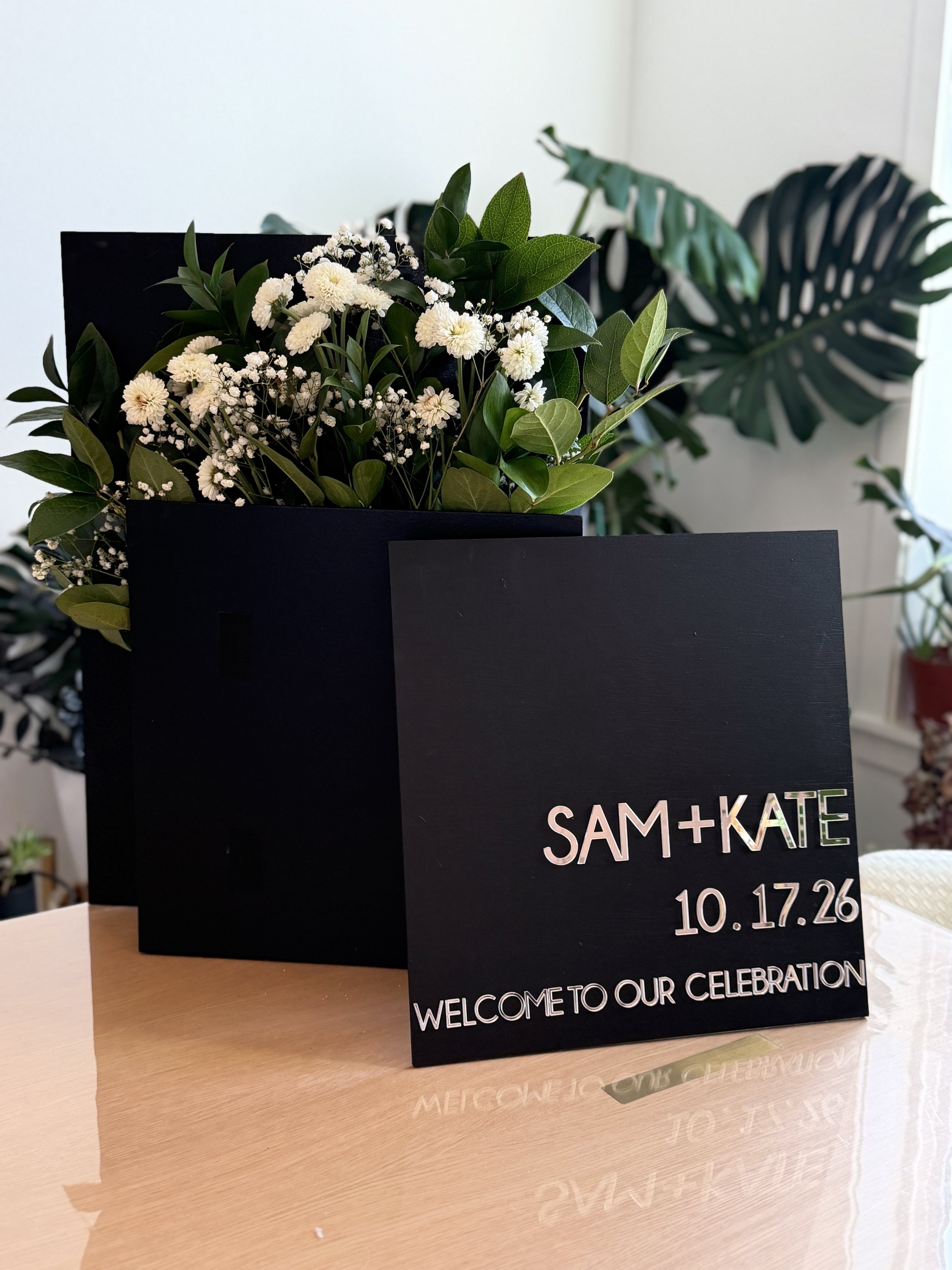 black flower bow 2.jpg