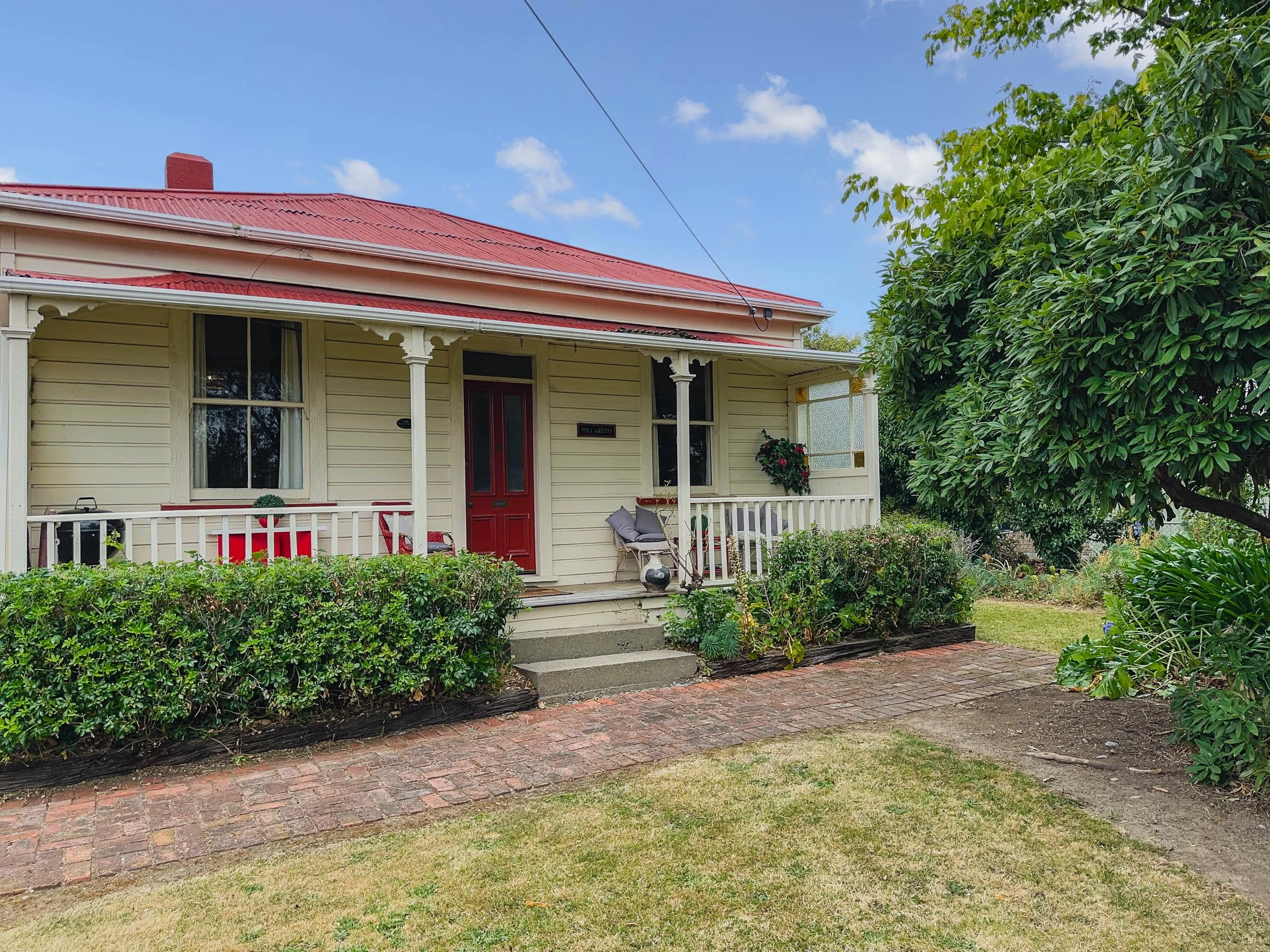 Cherishable Historic Cottage | Piko Arero