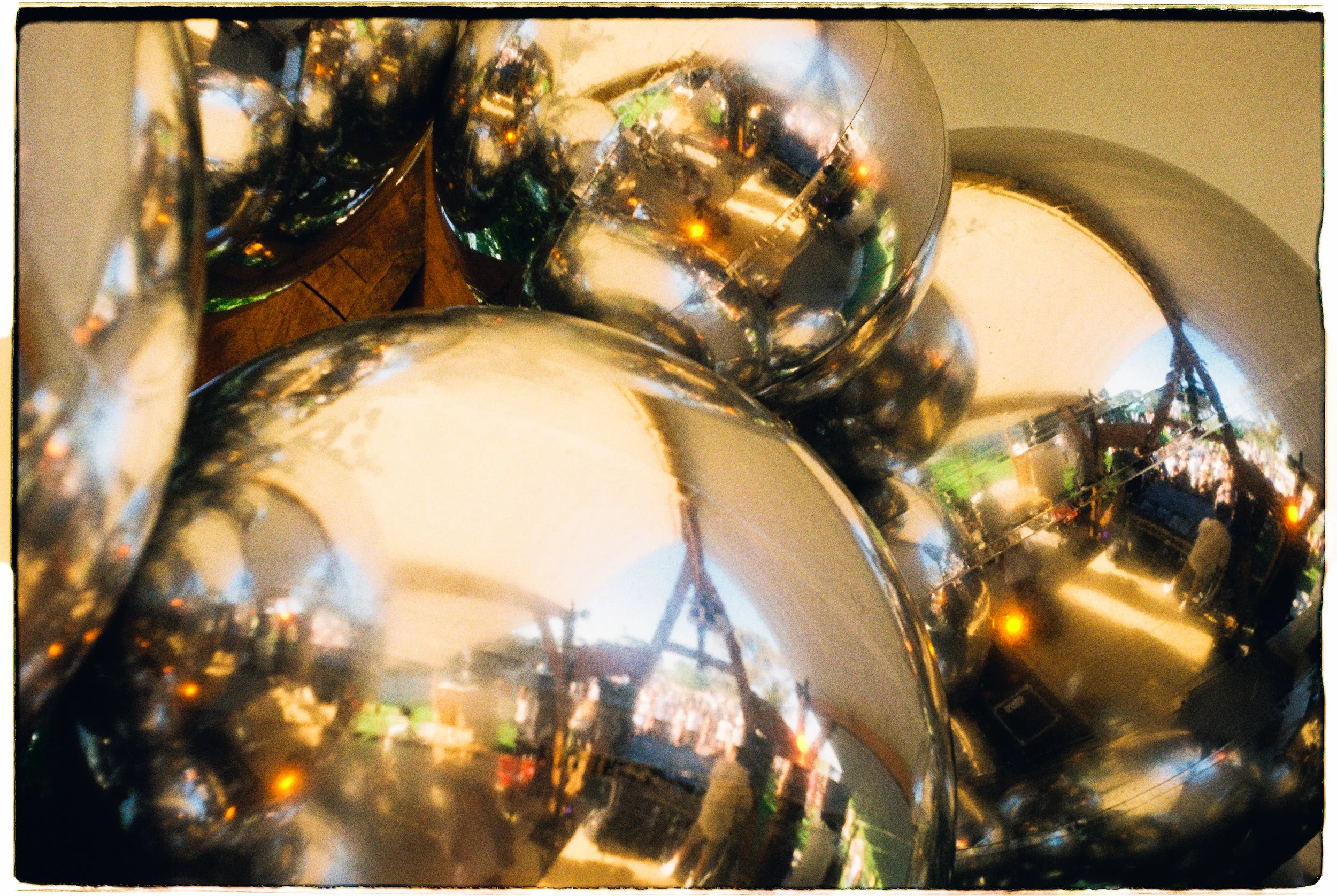 DAY MOVES 2025: THROUGH THE LENS OF DARKSWELL