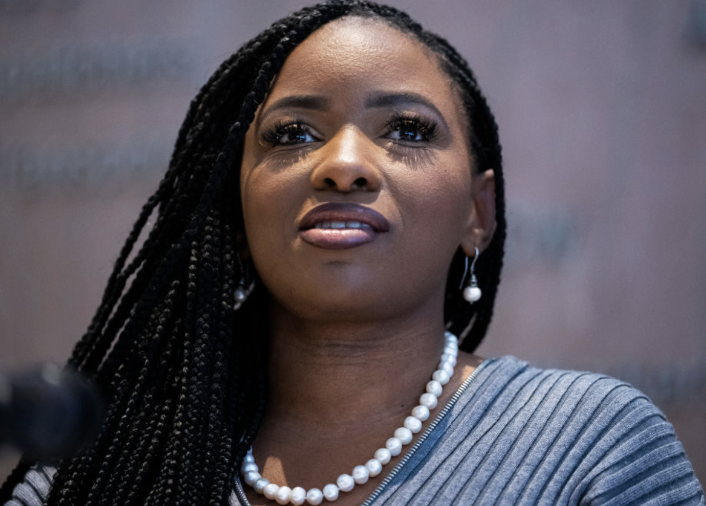 RACIST REACTION: Rep. Crockett staff singles out “white girl” journalist at campaign event, orders security to remove her