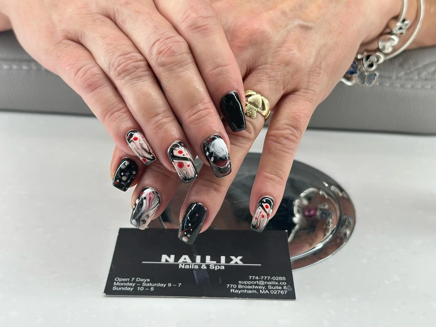 Halloween + fall vibes 🍁🍂🎃