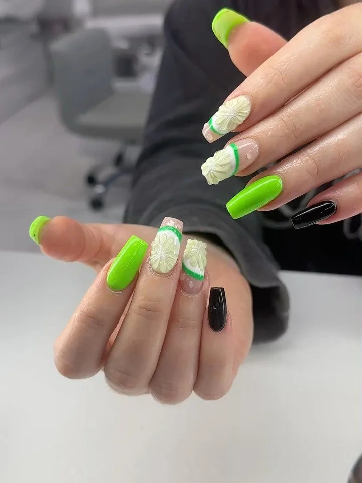 When life gives you lemons... put them on your nails. 🧊 Stay cool out there 🍋&zwj;🟩🍋