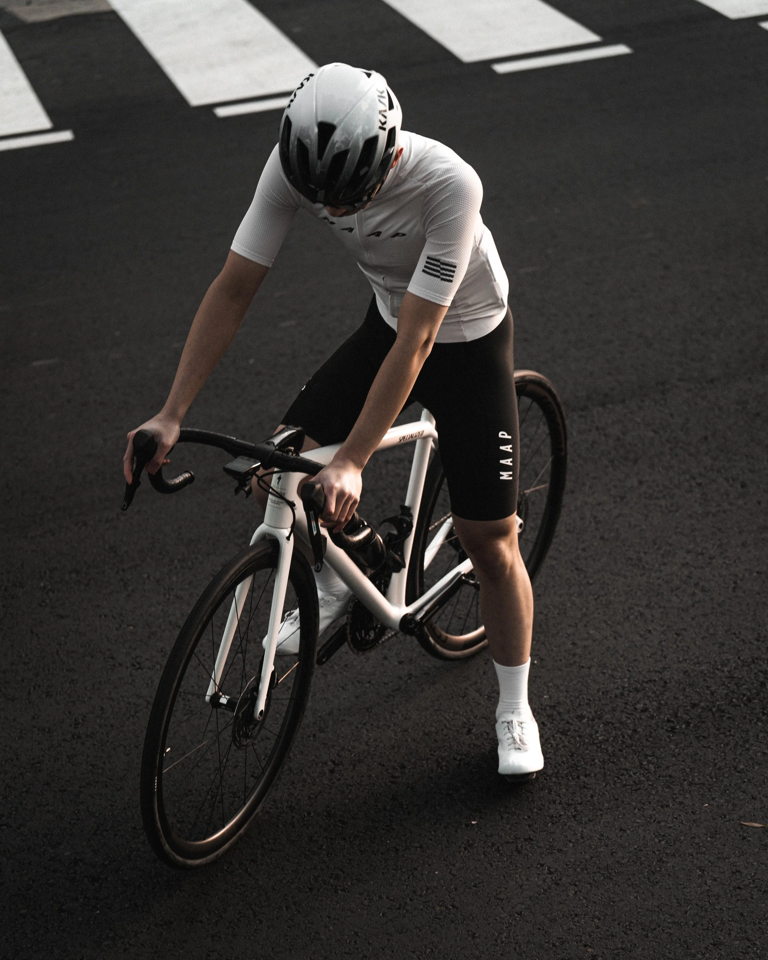 Dean Aethos White 23 @derekvrebel - 12 - 2023_.jpg