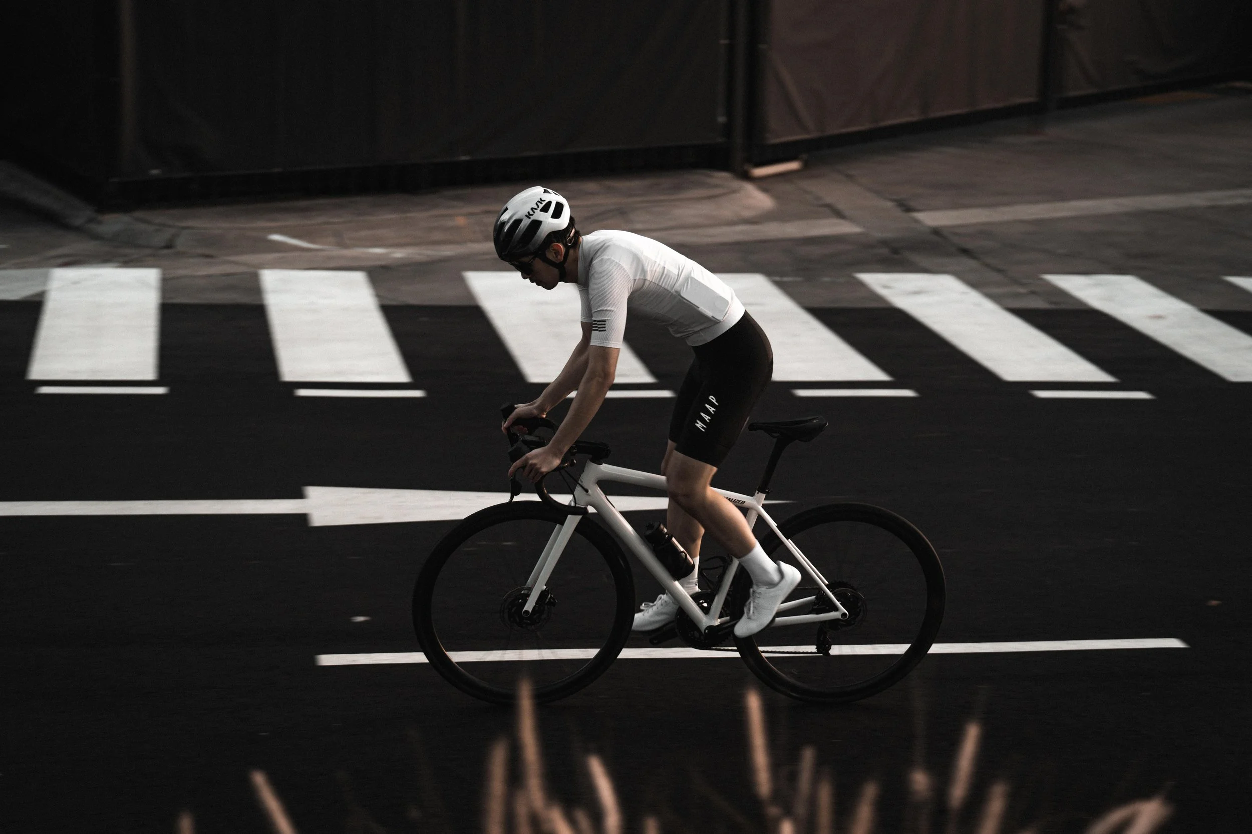 Dean Aethos White 23 @derekvrebel - 03 - 2023_.jpg