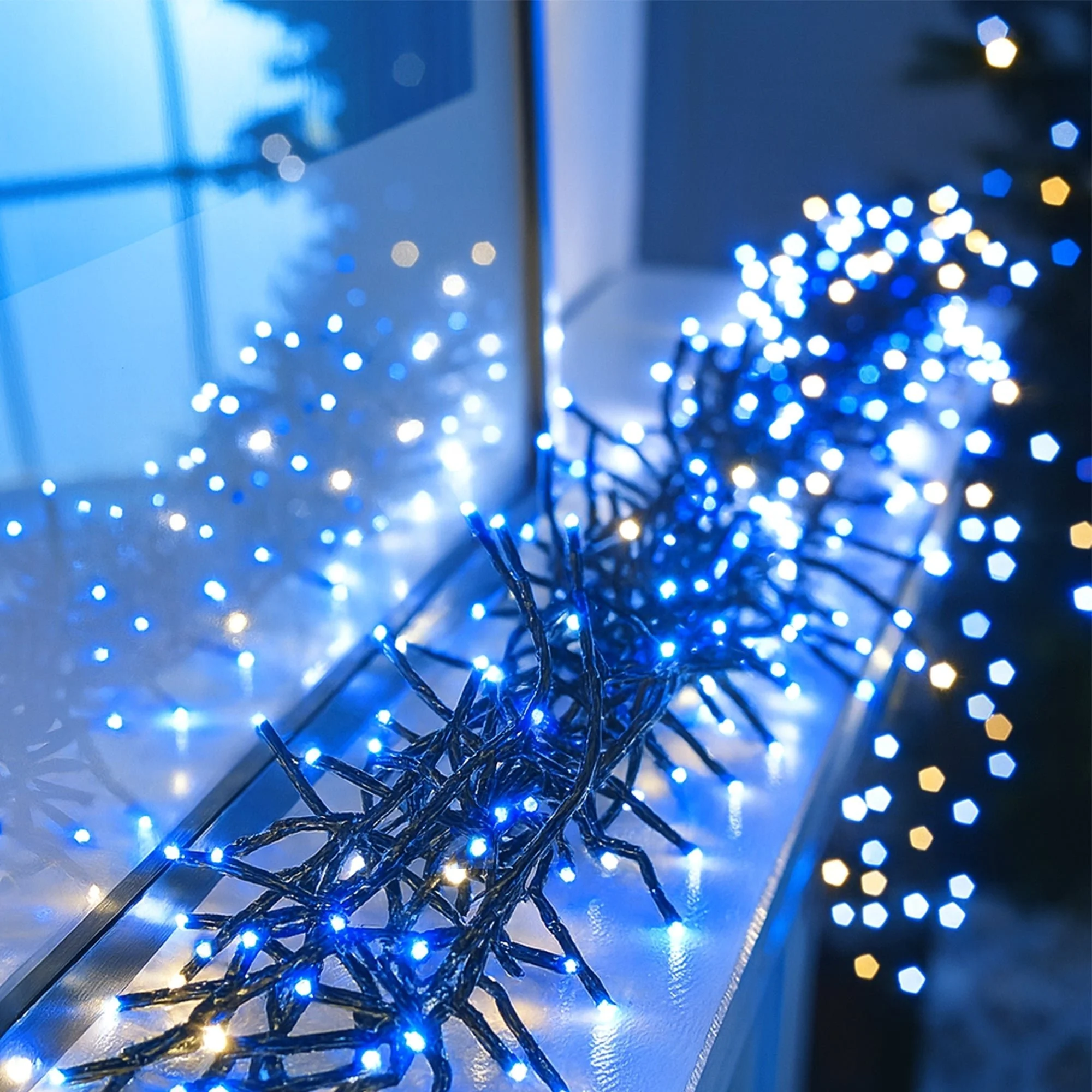 500 LED Connectable Cluster Lights – Blue & White