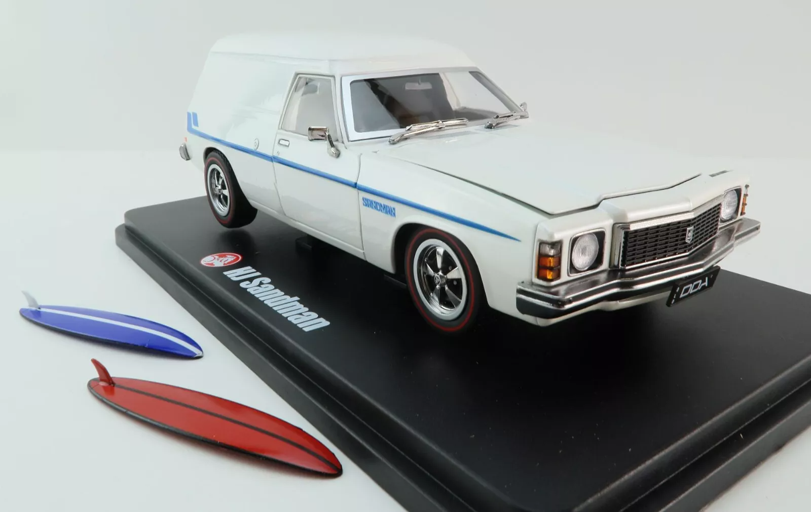 1:24 scale DDA Jack Frost Holden HJ Sandman Panel Van – white die‑cast model, opening bonnet, doors & tailgate, surfboards included, display box