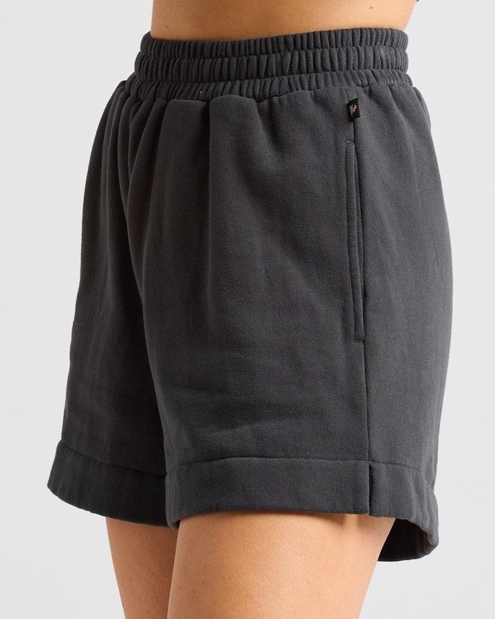 H424W04002-VINTAGE_20BLACK_2000x.jpg