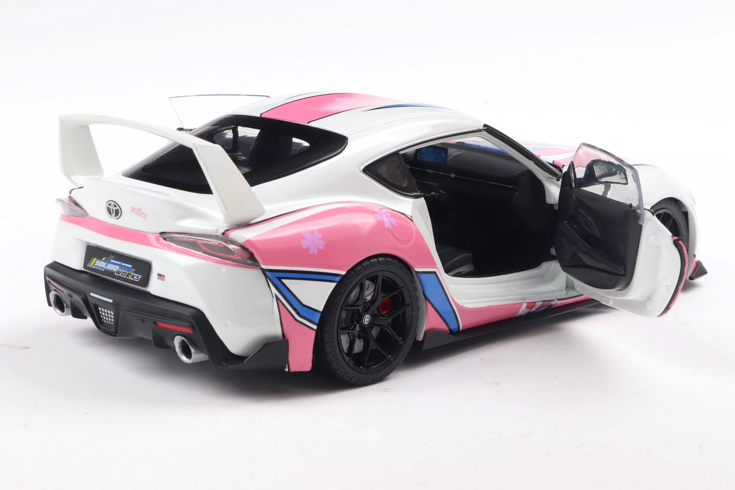 s1809008-toyota-gr-supra-solido-works-itasha-2024-11.jpg