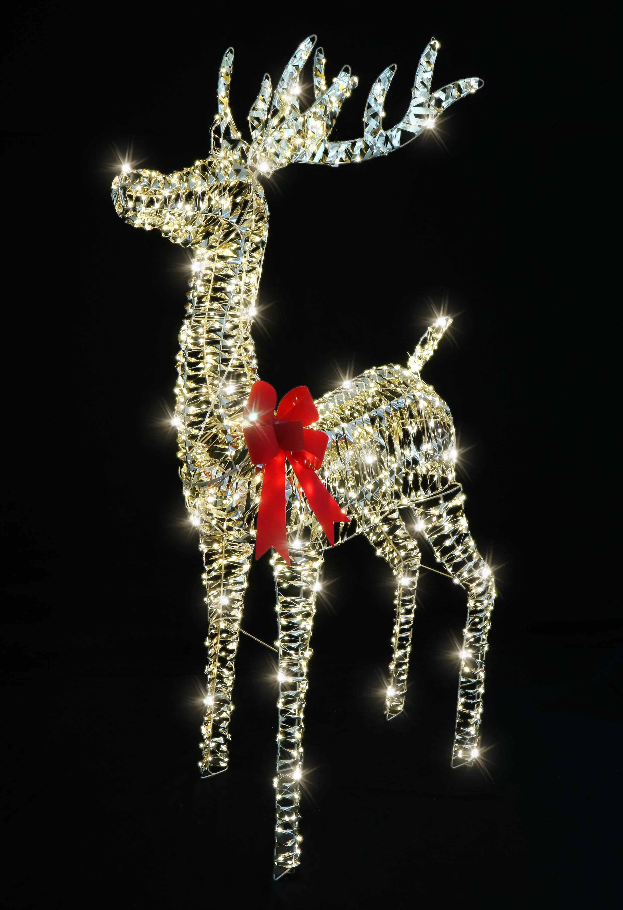 LED Metallic Twist Tall Reindeer 150cm