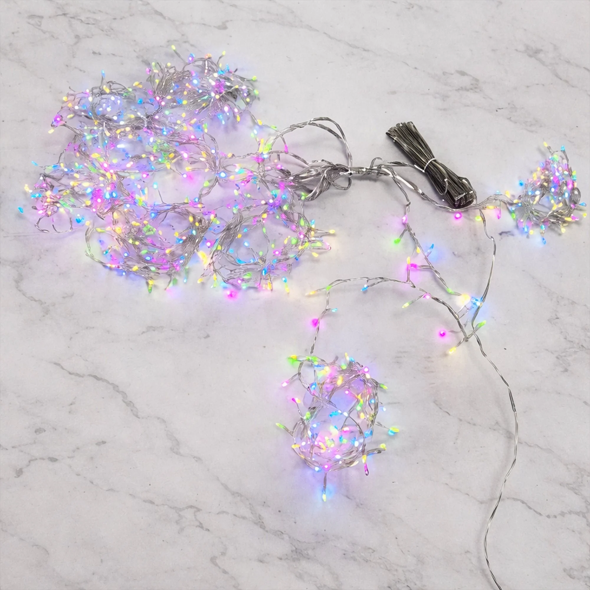 CRT005CANDY-1336-led-waterfall-cluster-curtain-light-candy-lexi-lighting-02.jpg